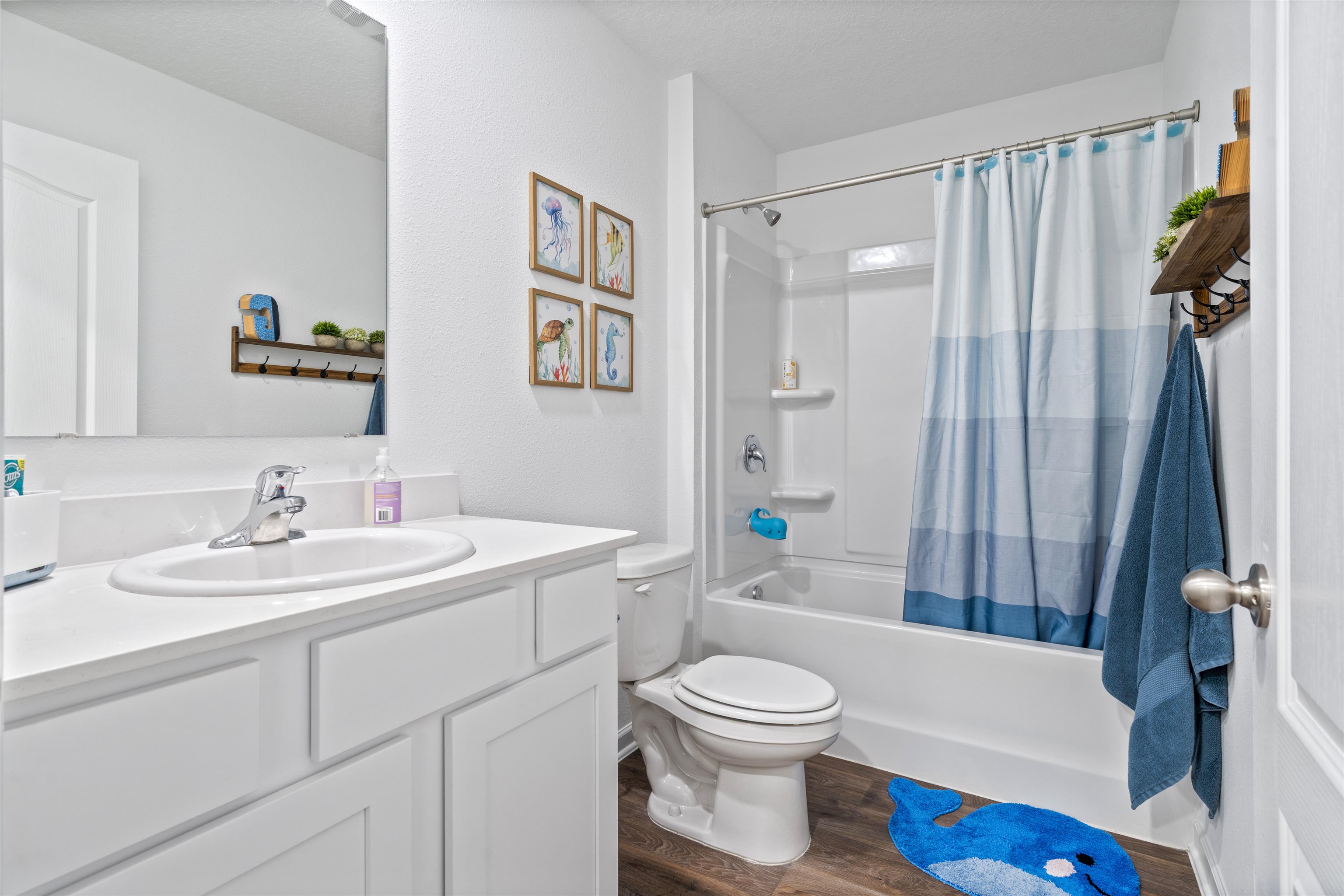 Image 23 of 43 For 127 Encanto Way