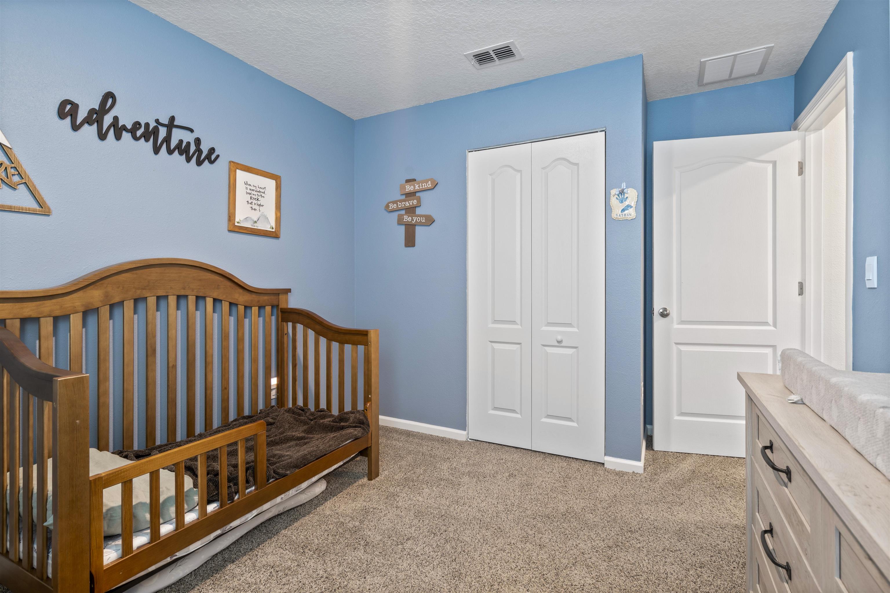 Image 25 of 43 For 127 Encanto Way