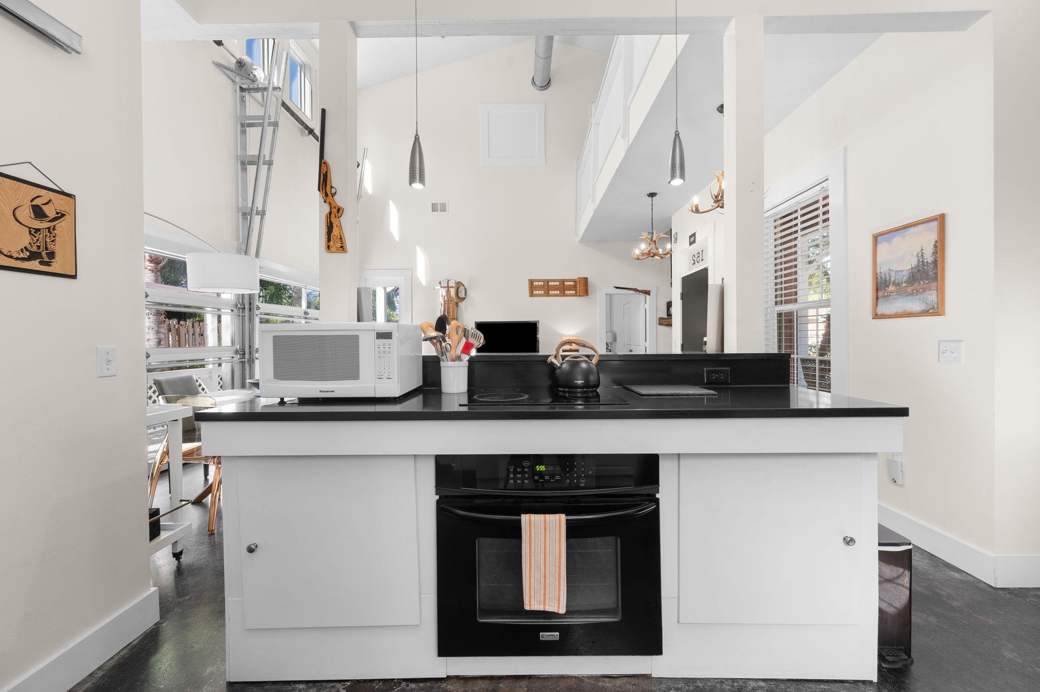 Image 24 of 87 For 152 Martin Luther King Ave  A