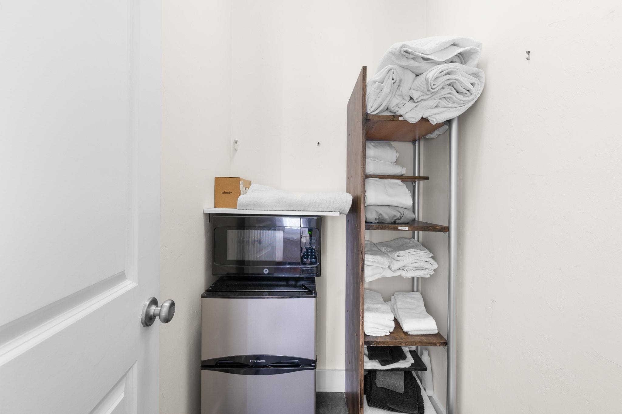 Image 41 of 87 For 152 Martin Luther King Ave  A