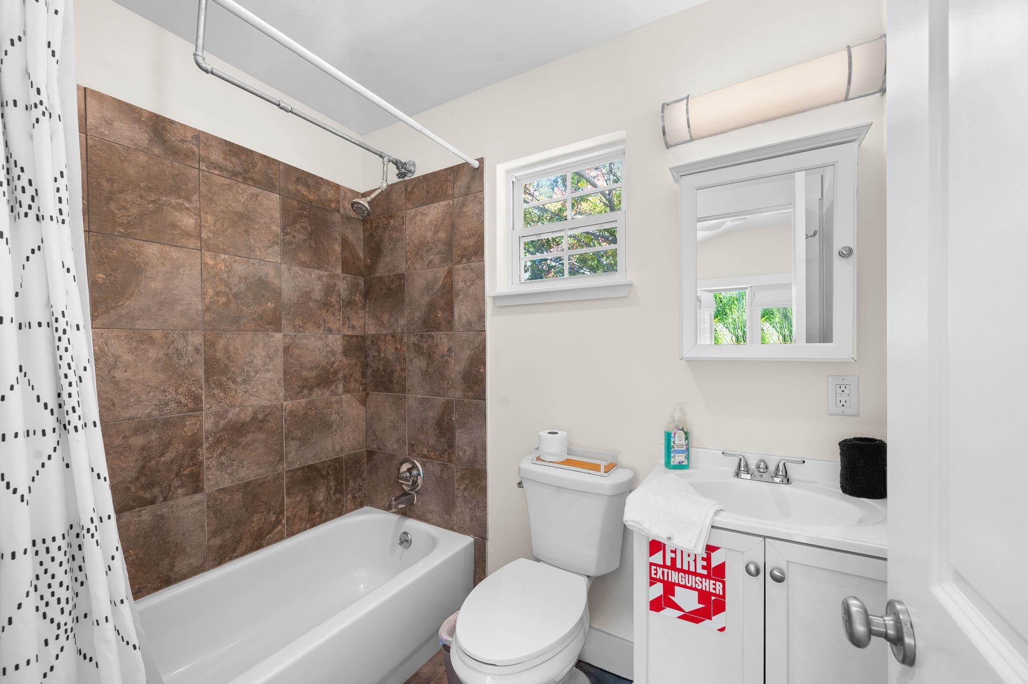 Image 56 of 87 For 152 Martin Luther King Ave  A