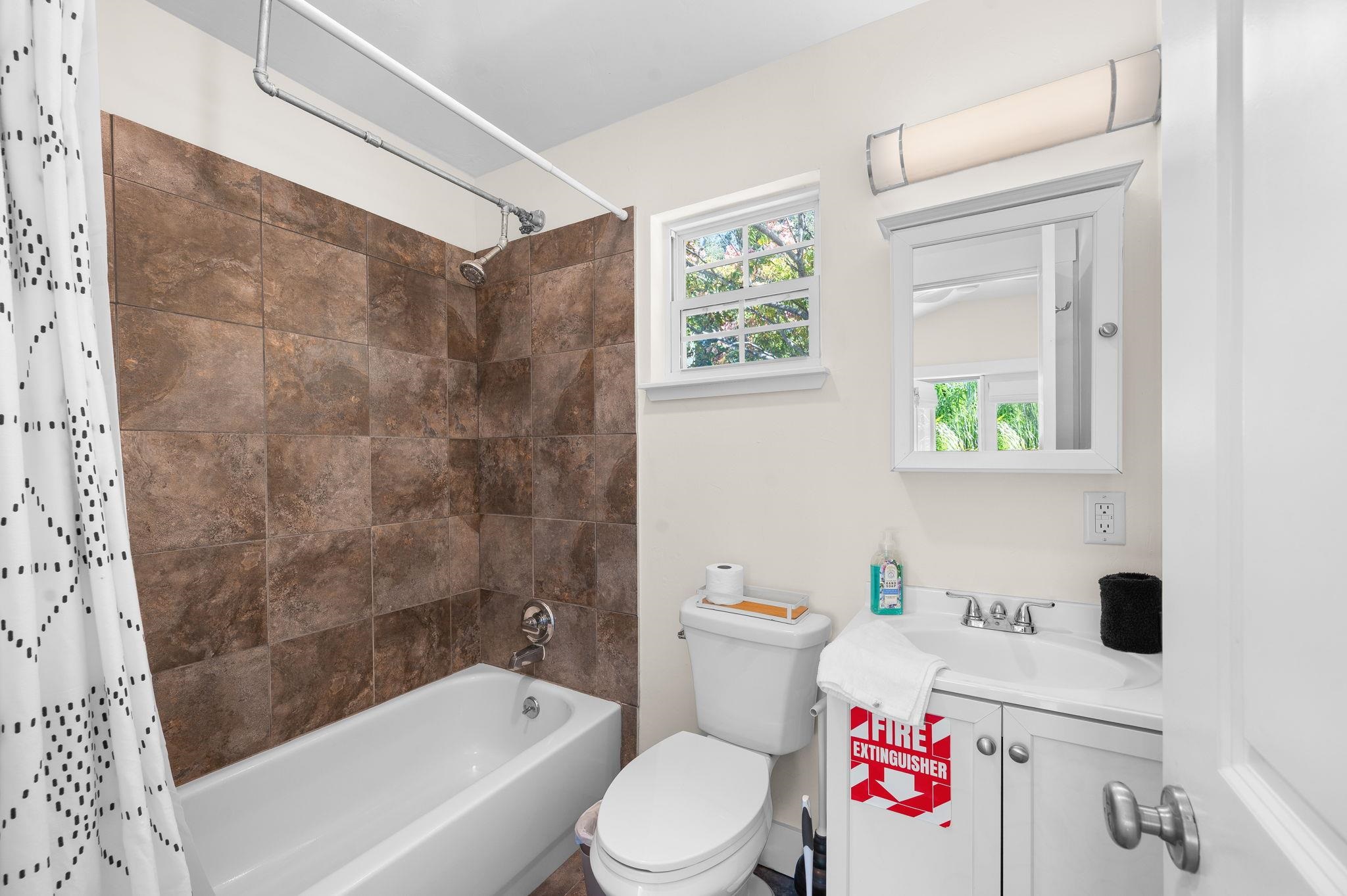 Image 57 of 87 For 152 Martin Luther King Ave  A