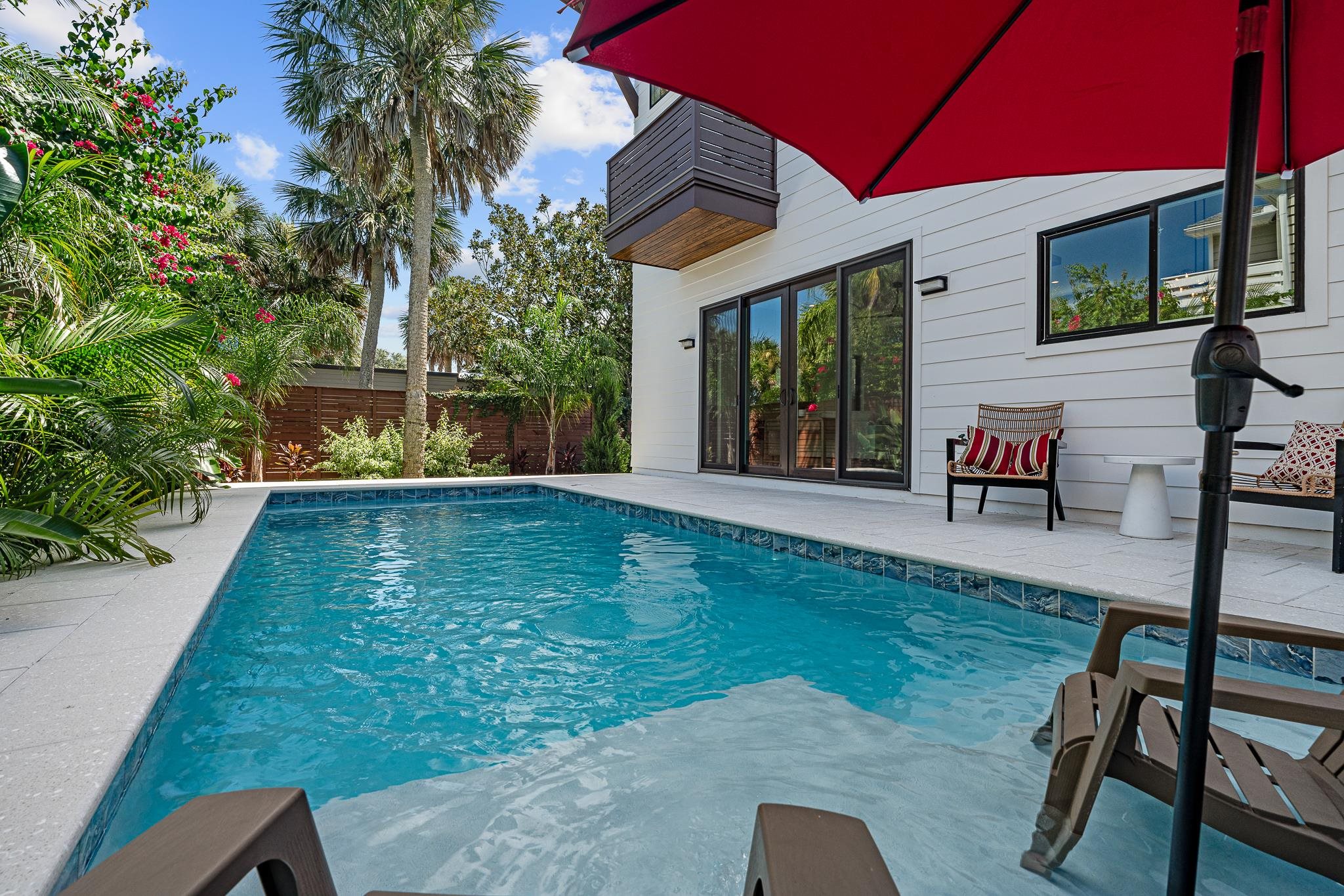 Image 14 of 74 For 327 Minorca Ave