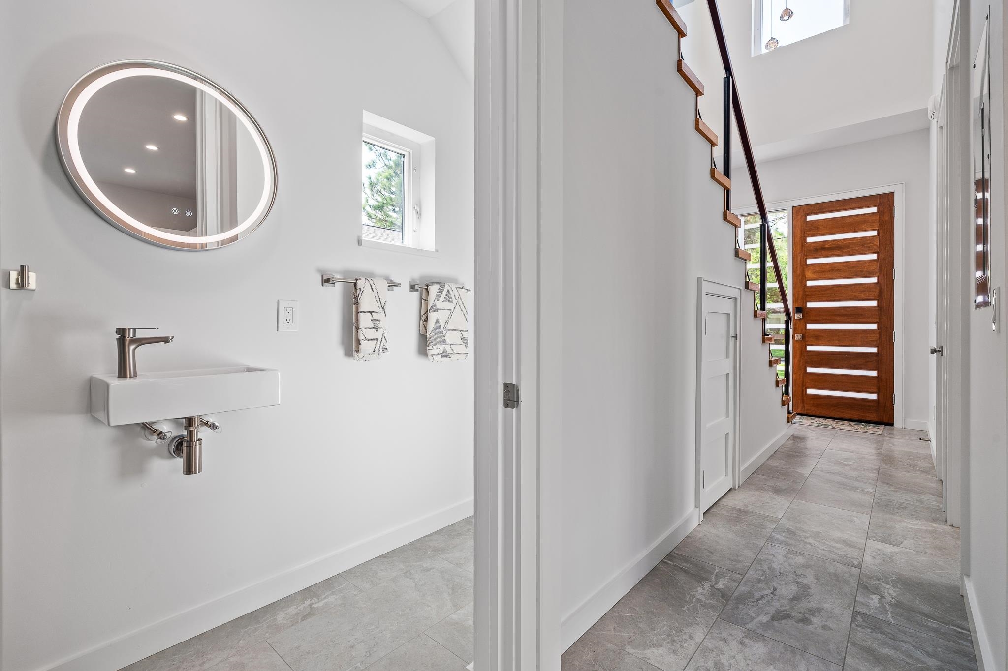 Image 21 of 74 For 327 Minorca Ave