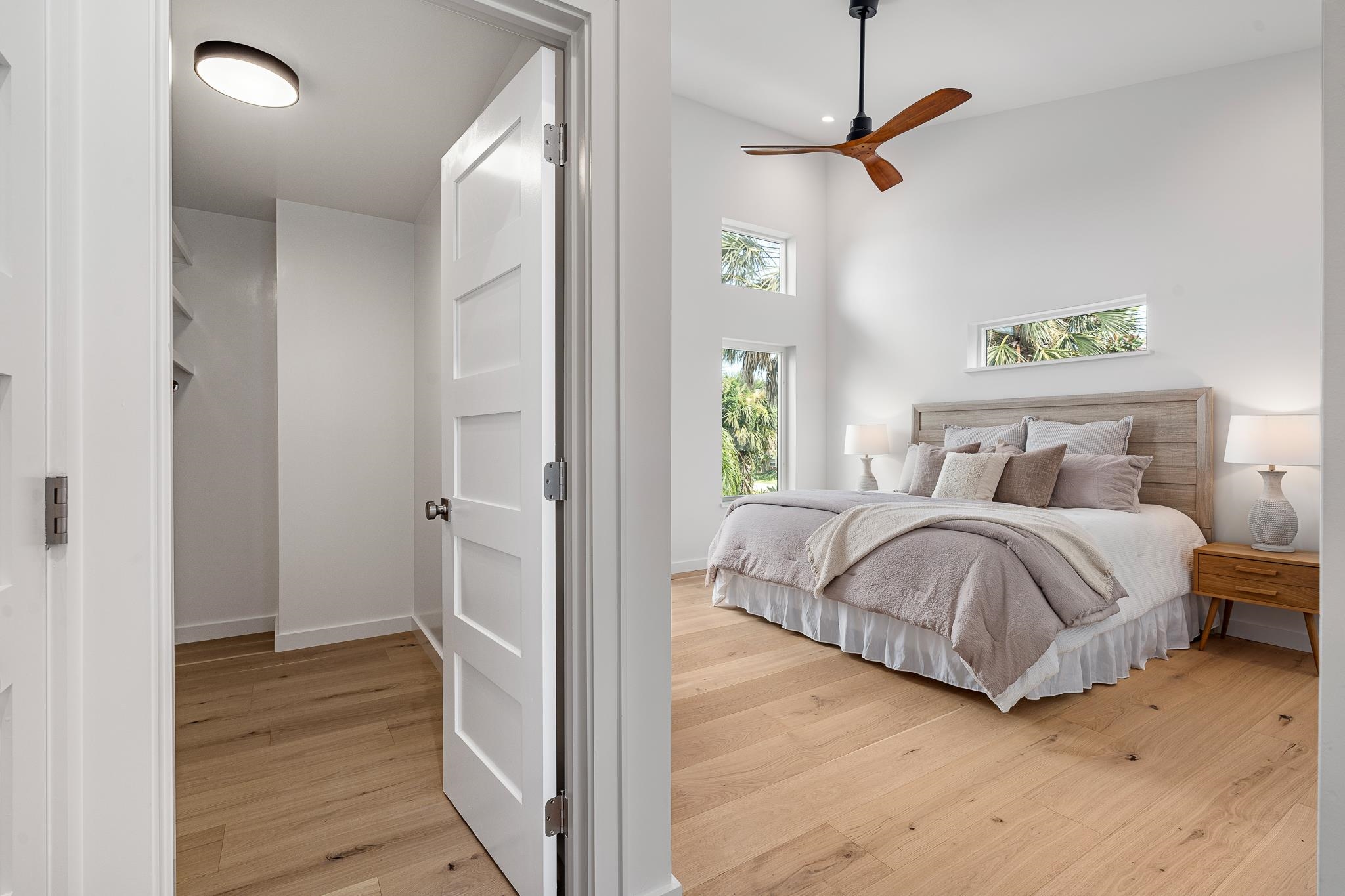 Image 32 of 74 For 327 Minorca Ave