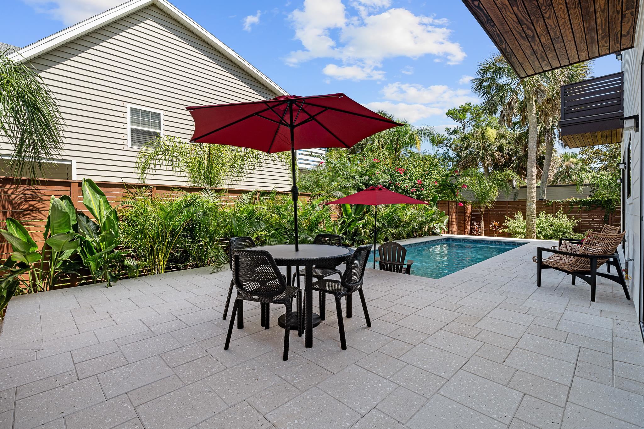 Image 45 of 74 For 327 Minorca Ave