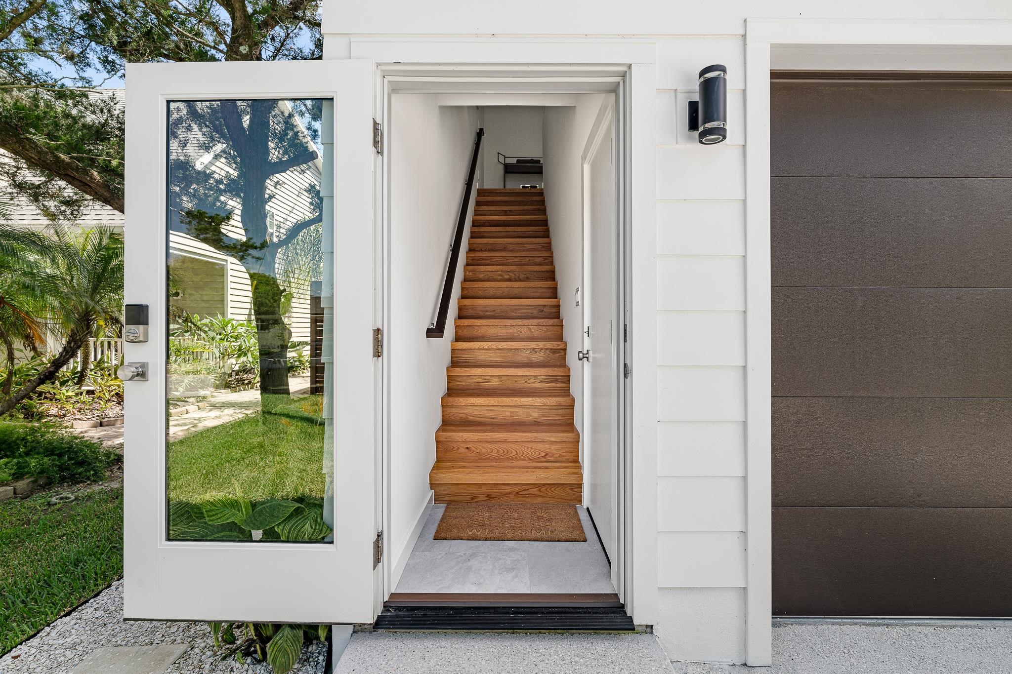 Image 51 of 74 For 327 Minorca Ave