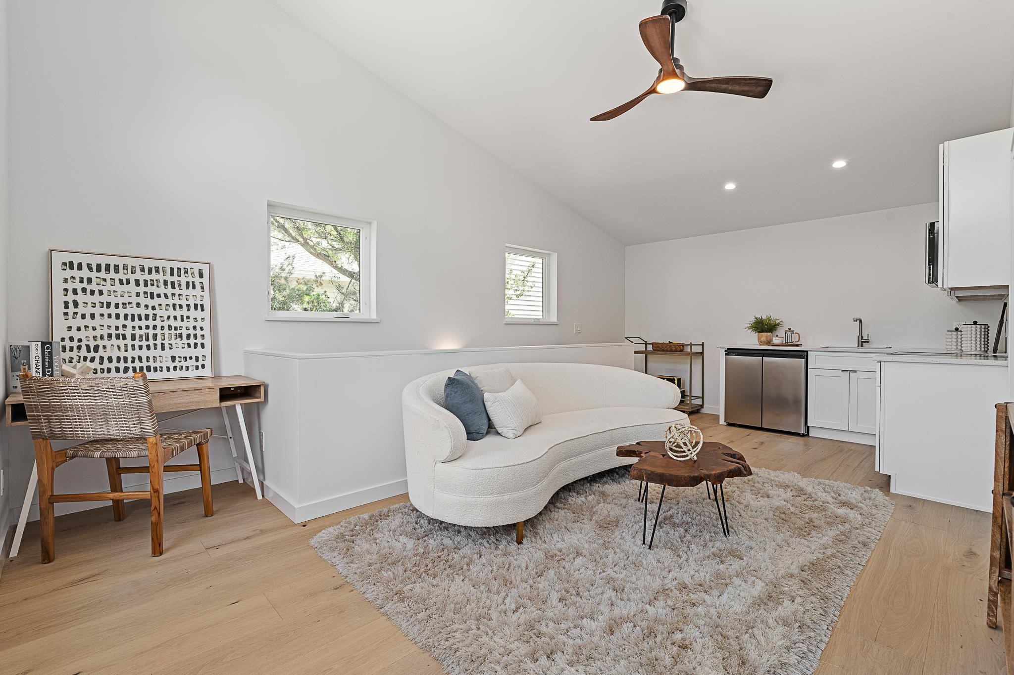 Image 53 of 74 For 327 Minorca Ave