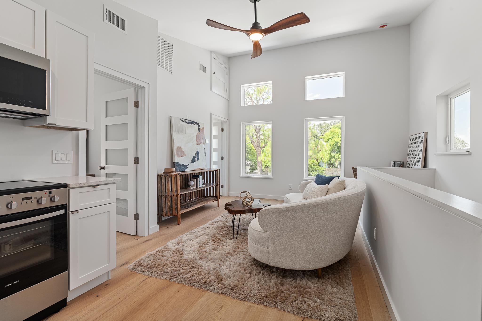 Image 54 of 74 For 327 Minorca Ave