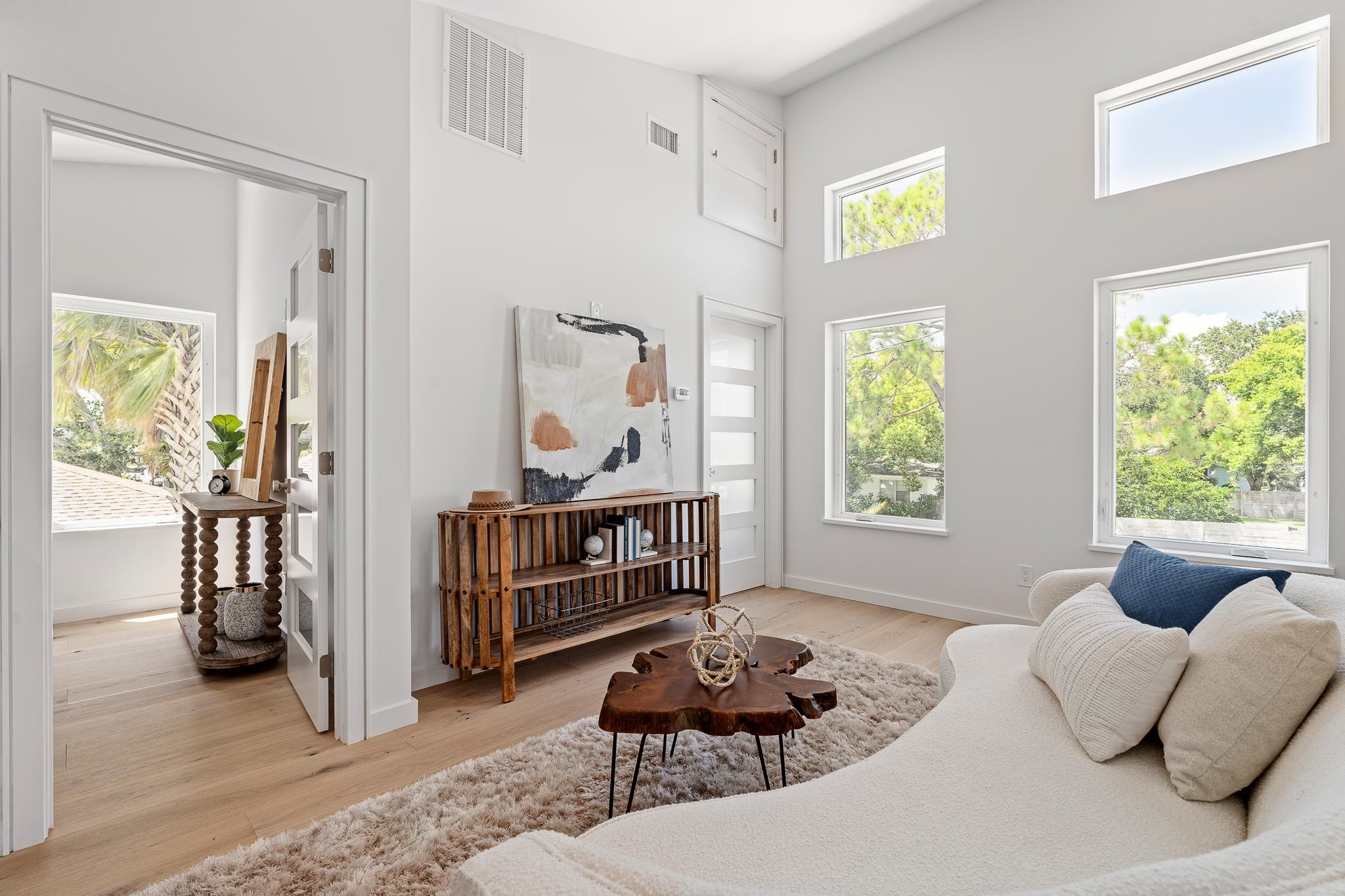 Image 58 of 74 For 327 Minorca Ave