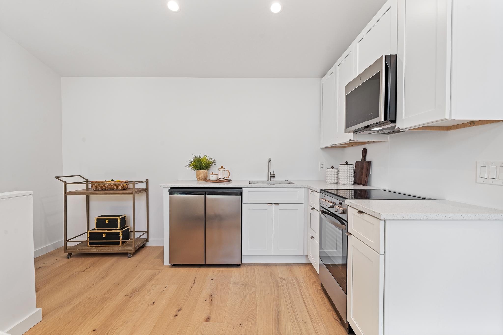 Image 67 of 74 For 327 Minorca Ave