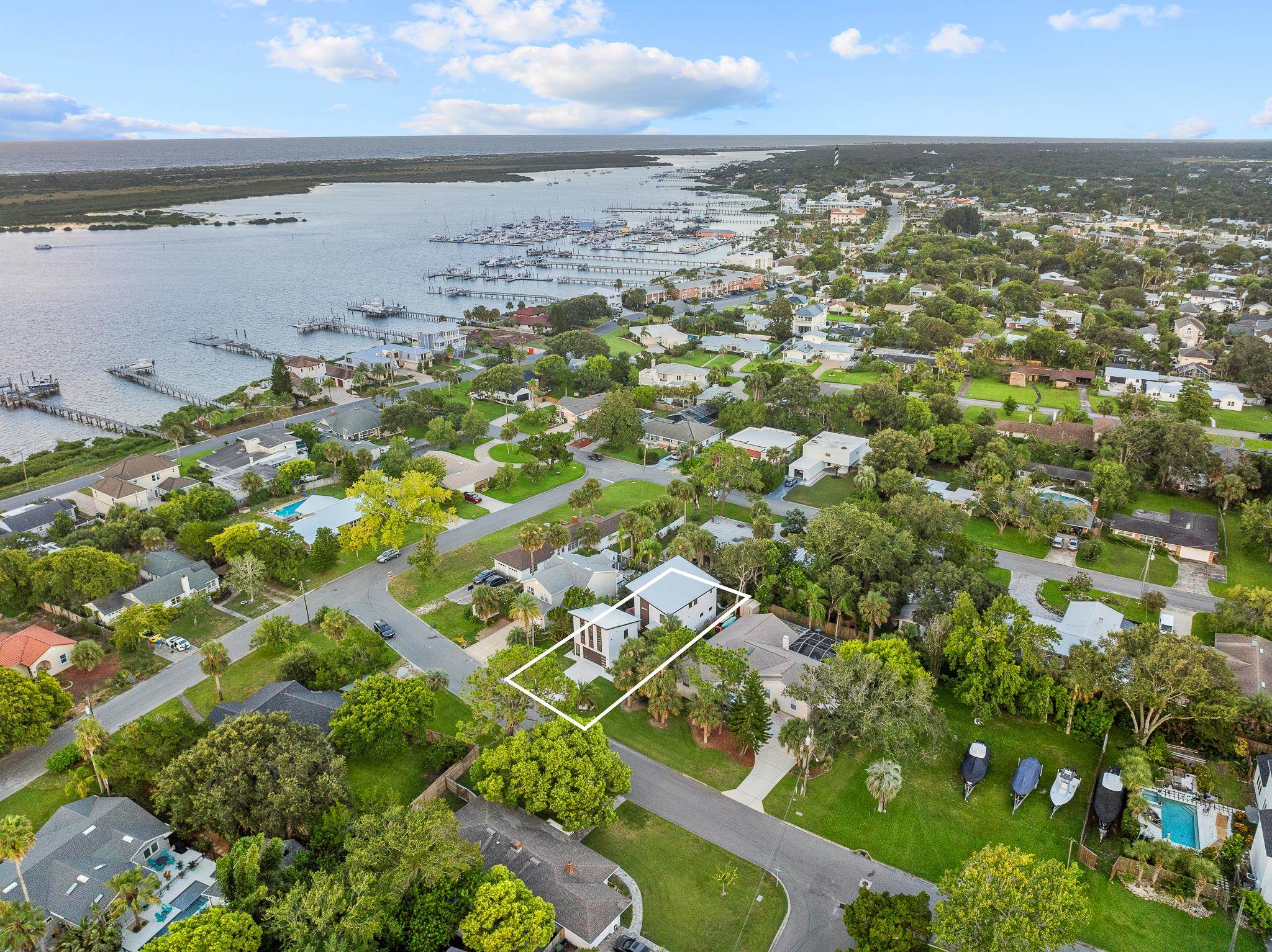 Image 73 of 74 For 327 Minorca Ave