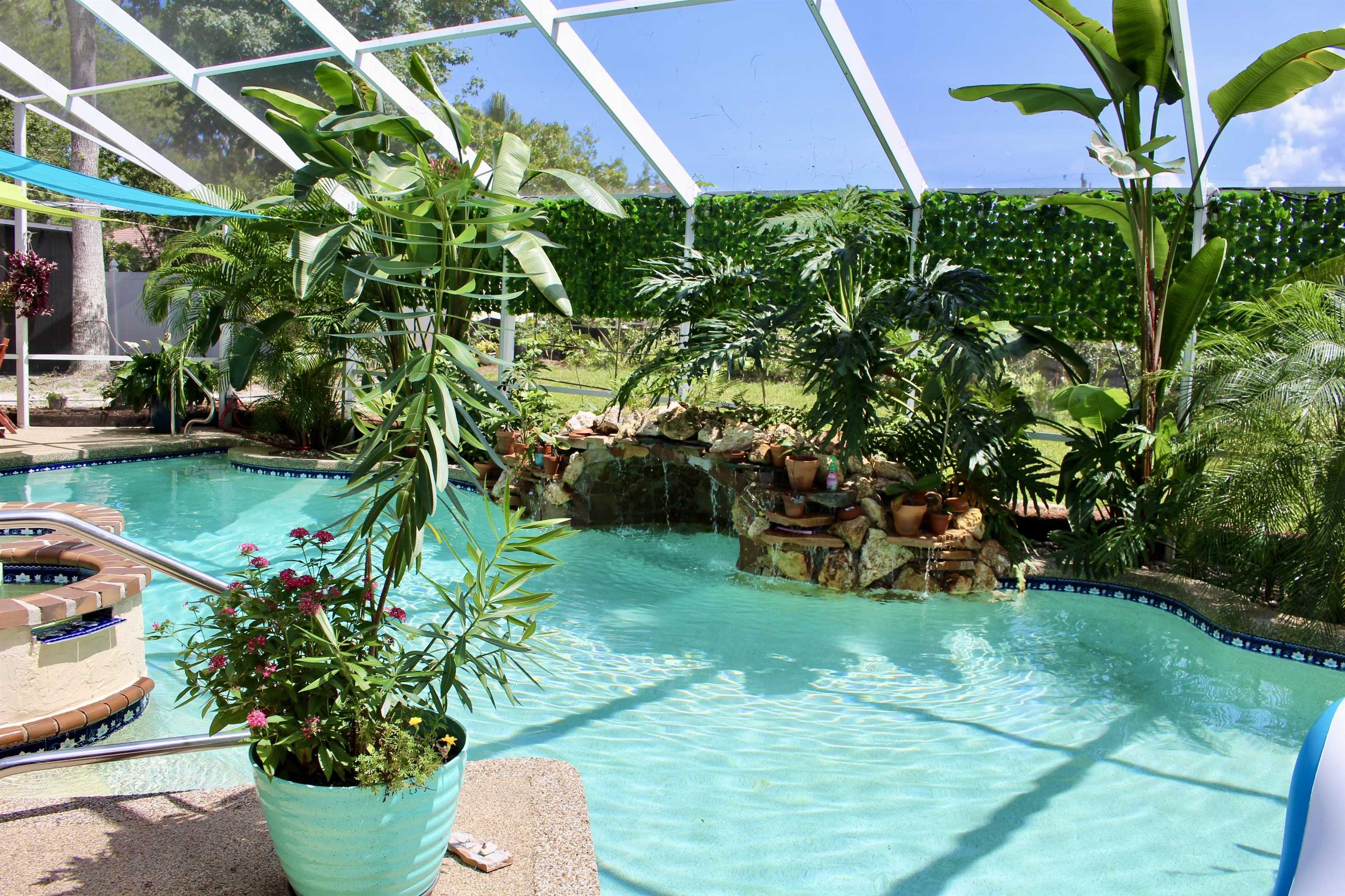 Image 47 of 75 For 22 Woodston Lane