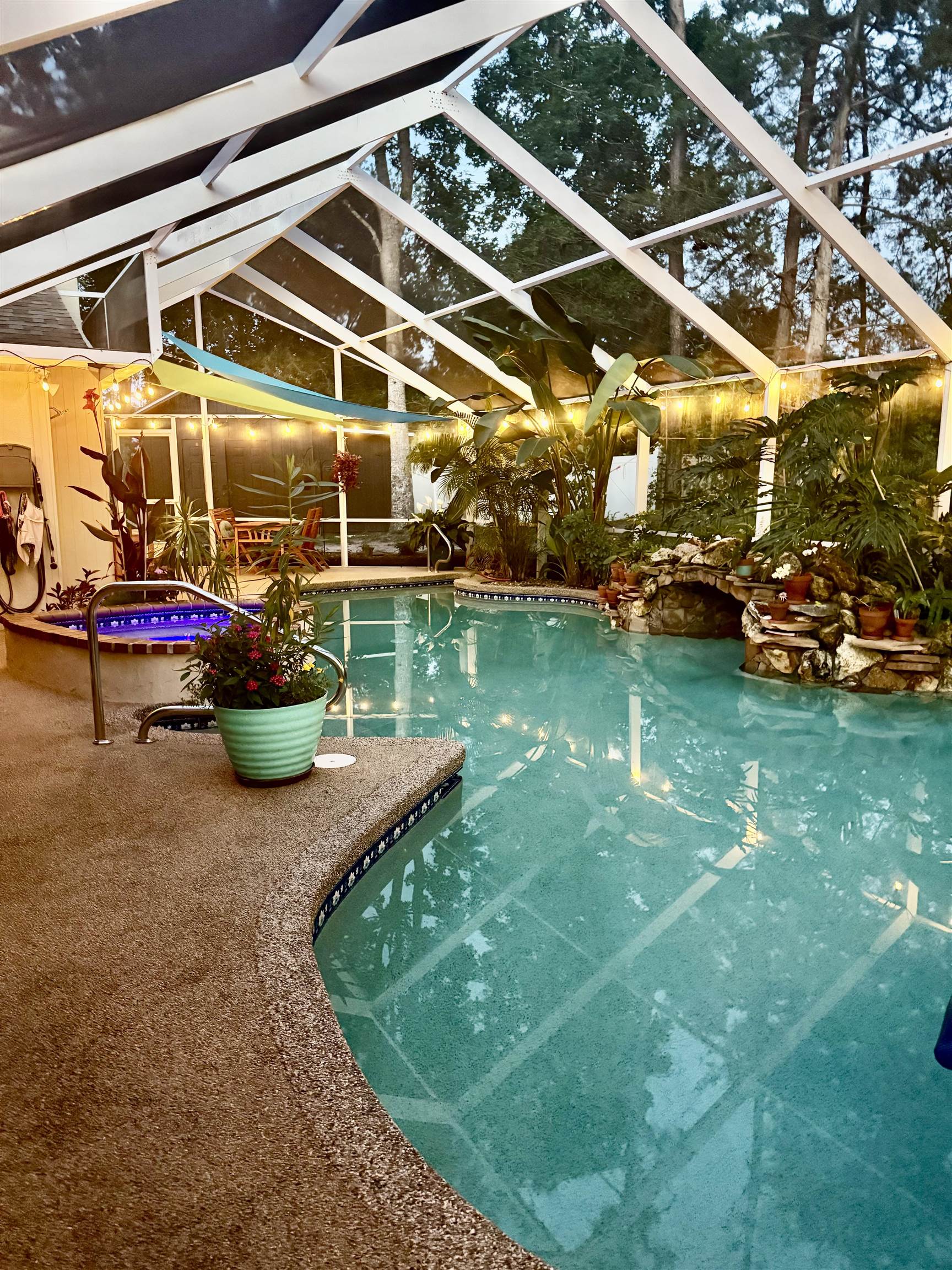 Image 63 of 75 For 22 Woodston Lane