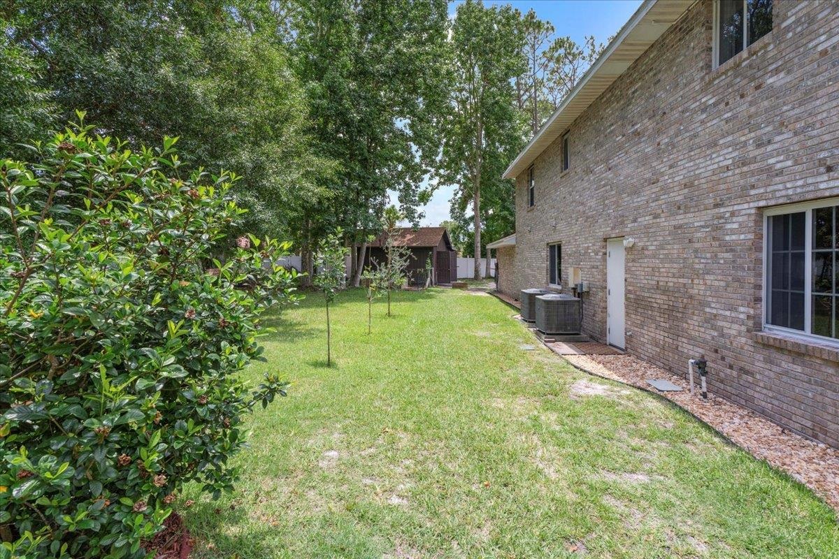 Image 73 of 75 For 22 Woodston Lane