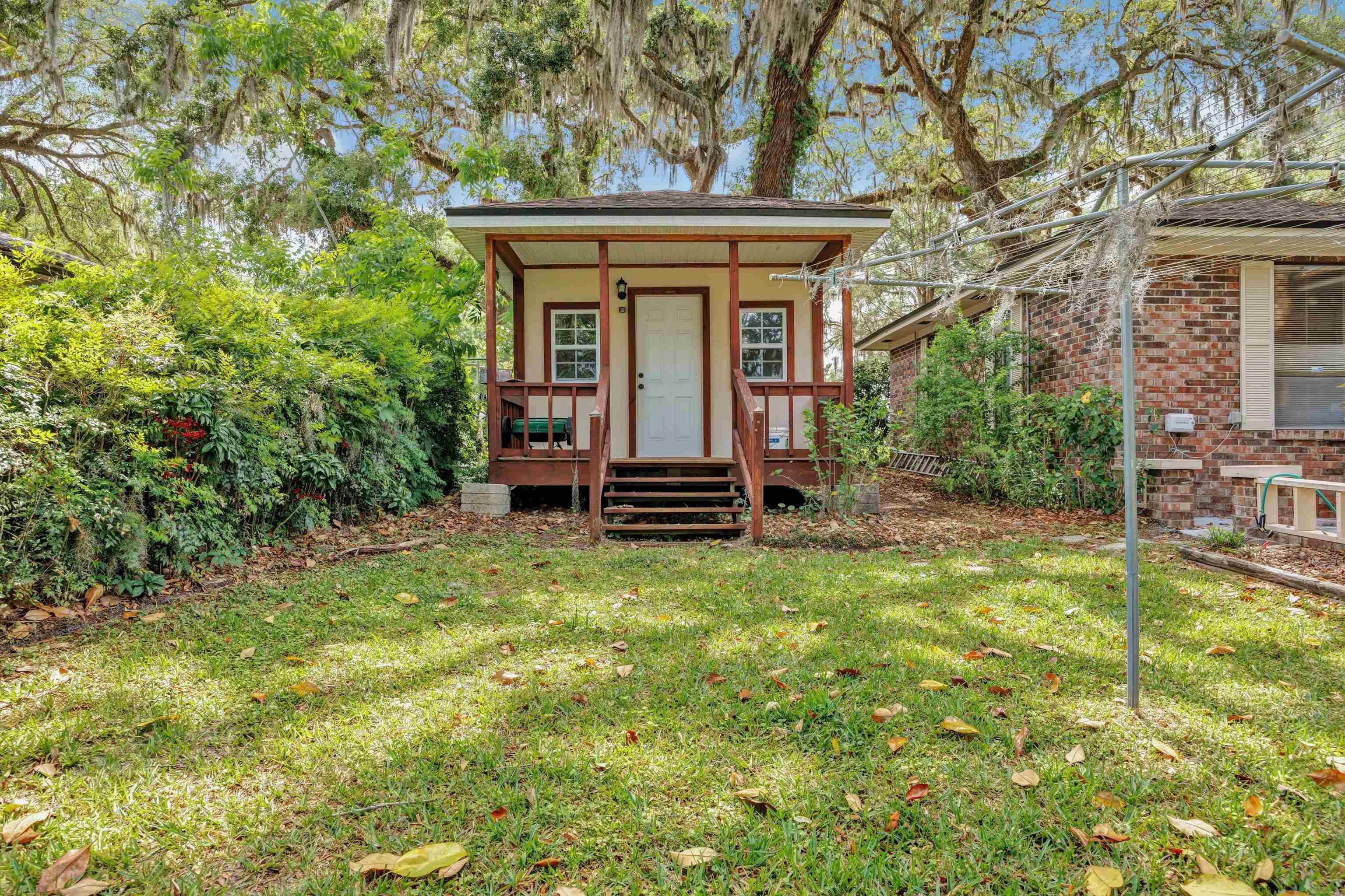 Image 43 of 53 For 31 Swimming Pen Dr