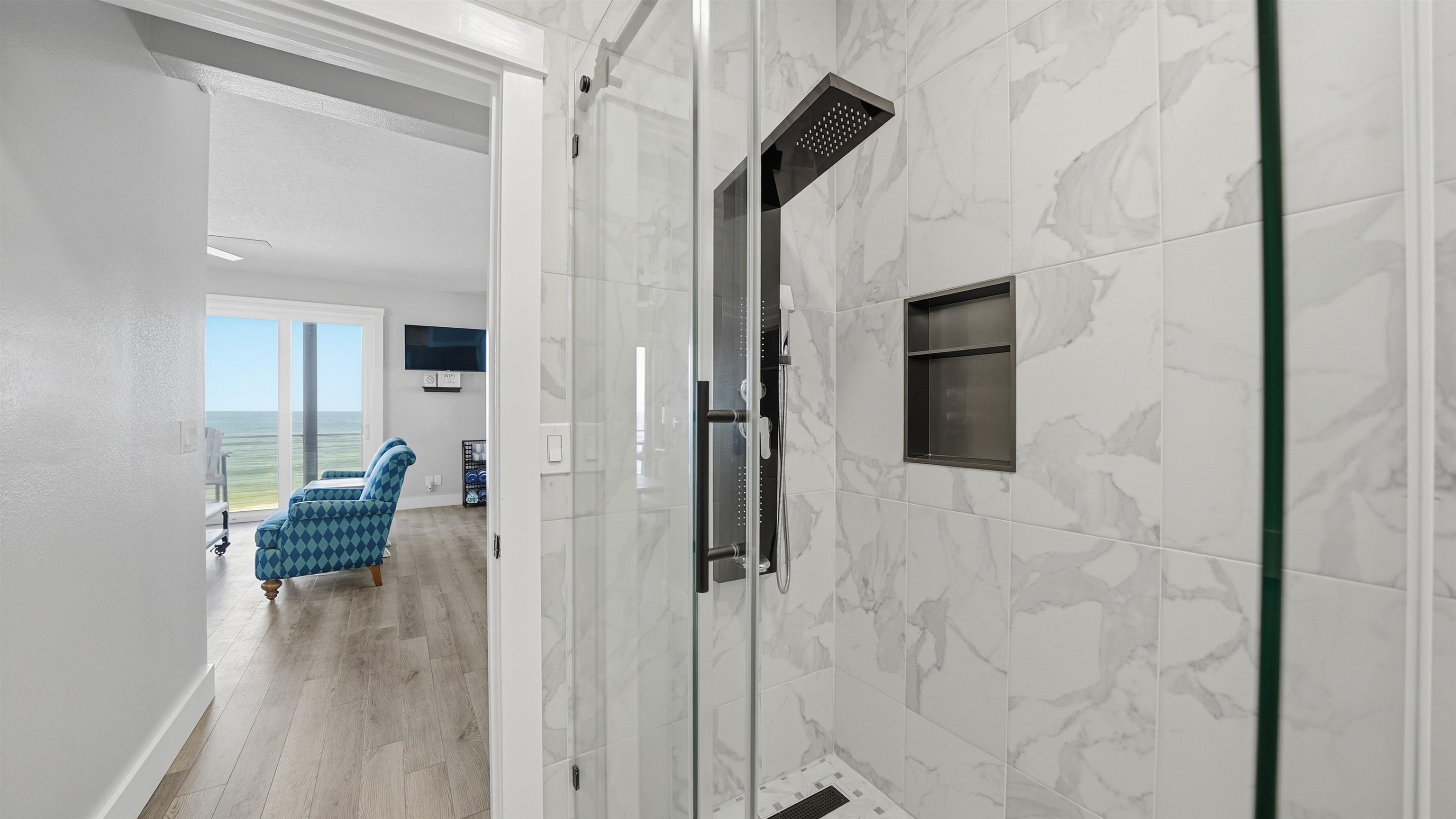 Image 26 of 82 For 3341 Ocean Shore Blvd N