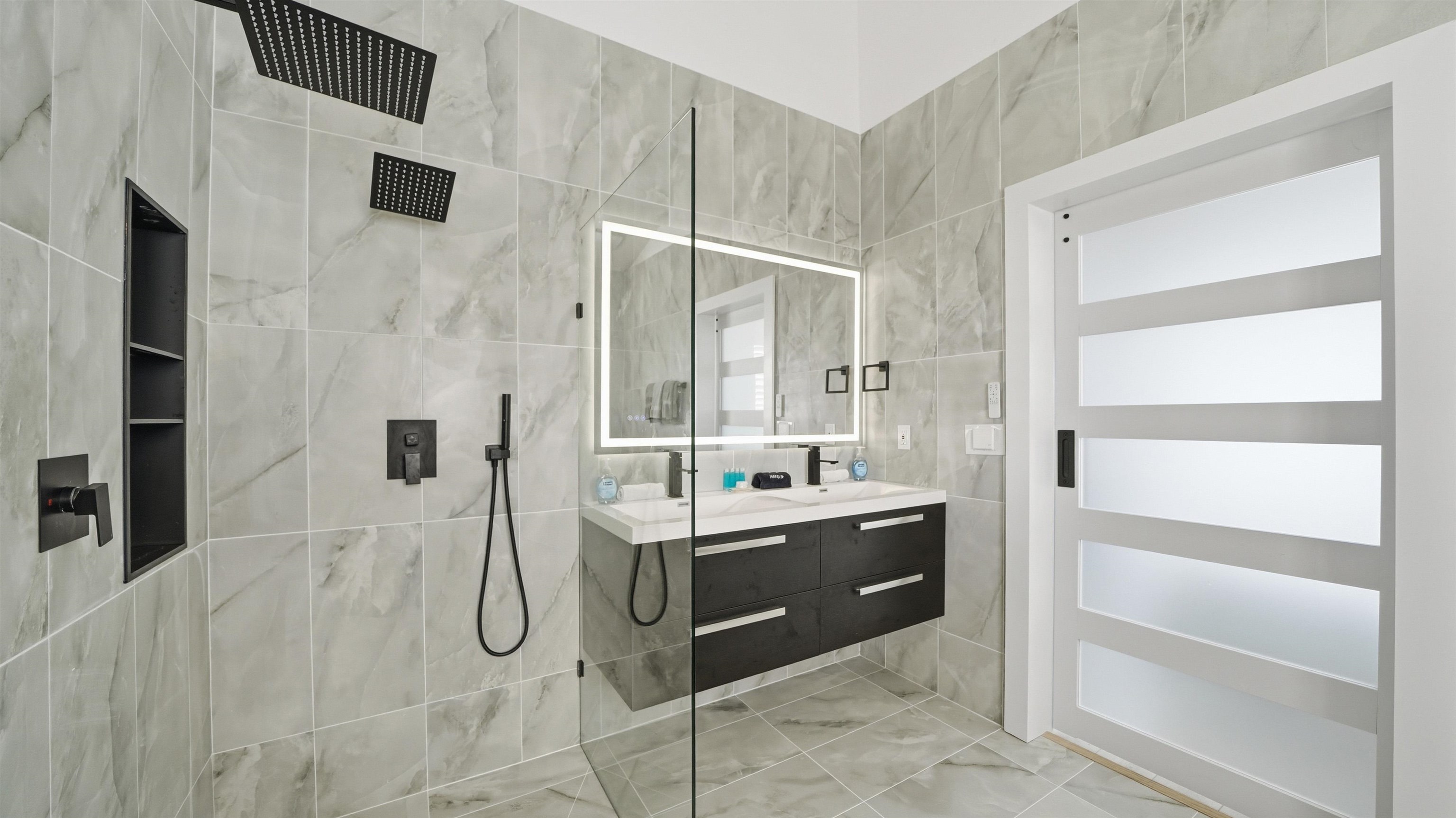 Image 35 of 82 For 3341 Ocean Shore Blvd N