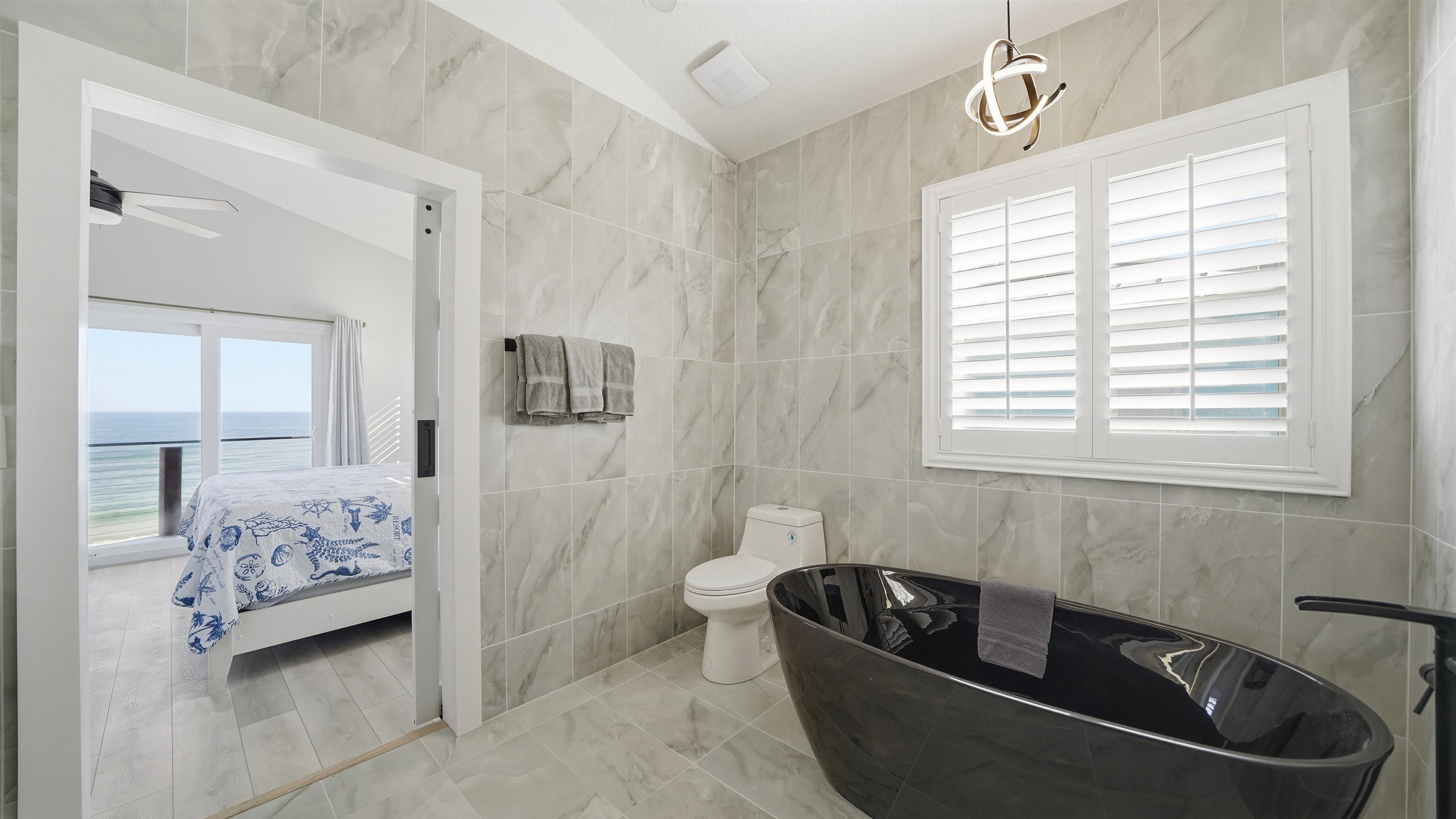 Image 37 of 82 For 3341 Ocean Shore Blvd N