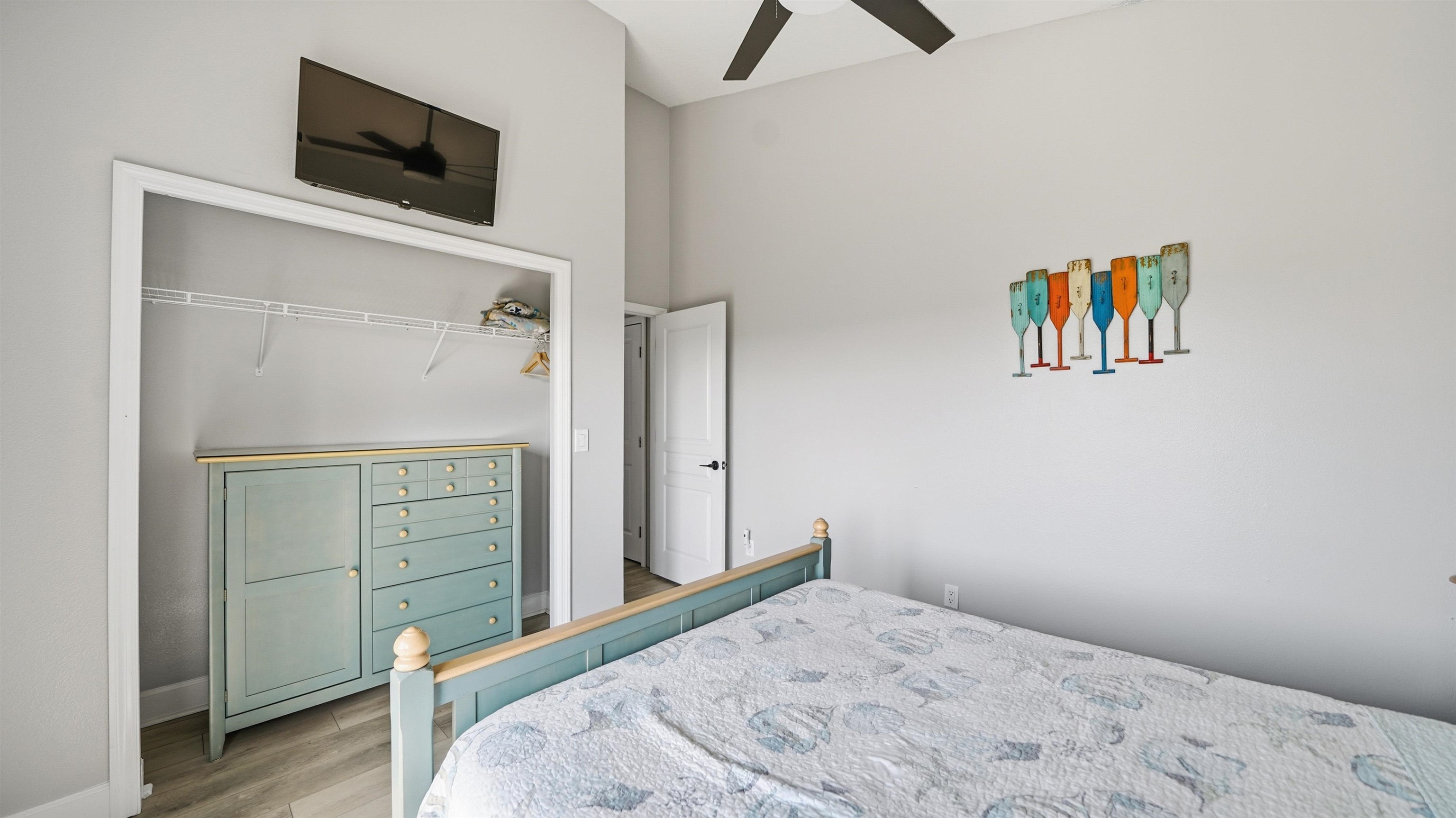 Image 39 of 82 For 3341 Ocean Shore Blvd N