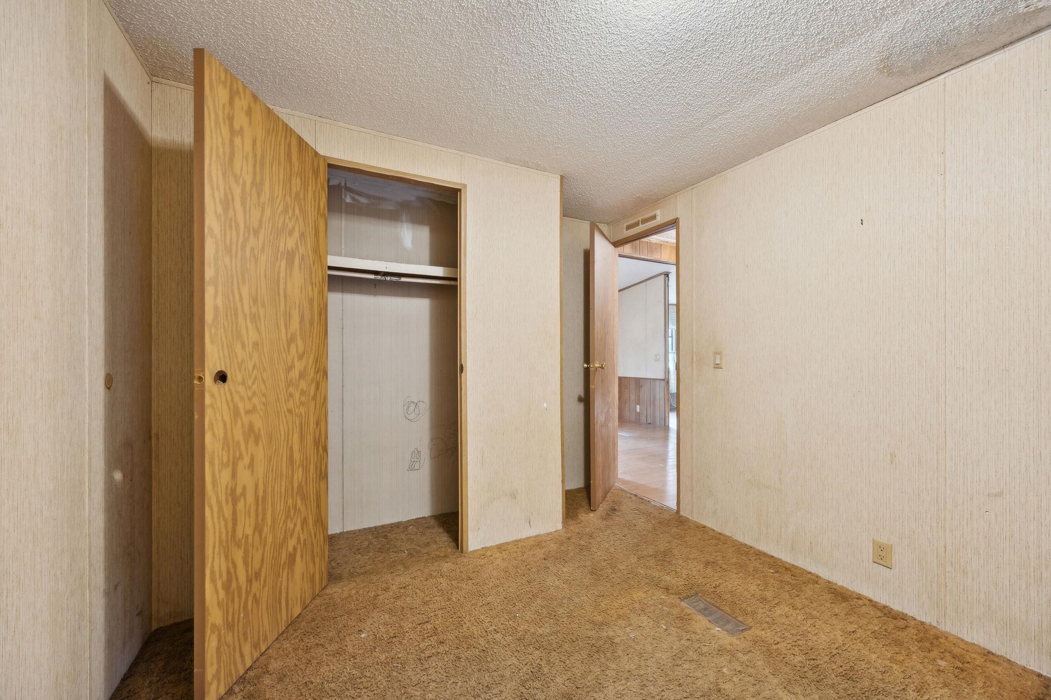 Image 27 of 49 For 5255 Peggy Ln