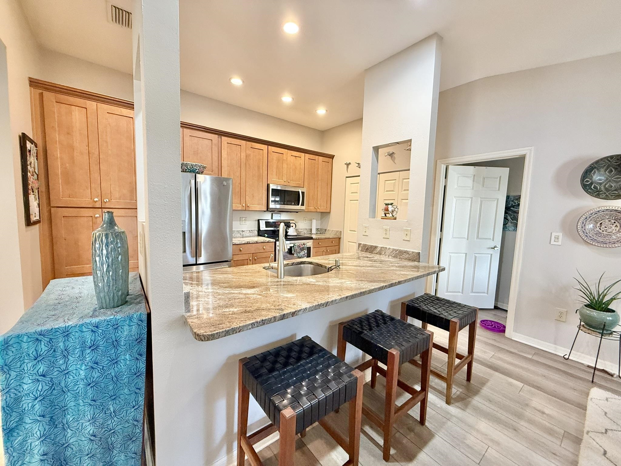 Image 12 of 42 For 27207 Harbour Vista Cir