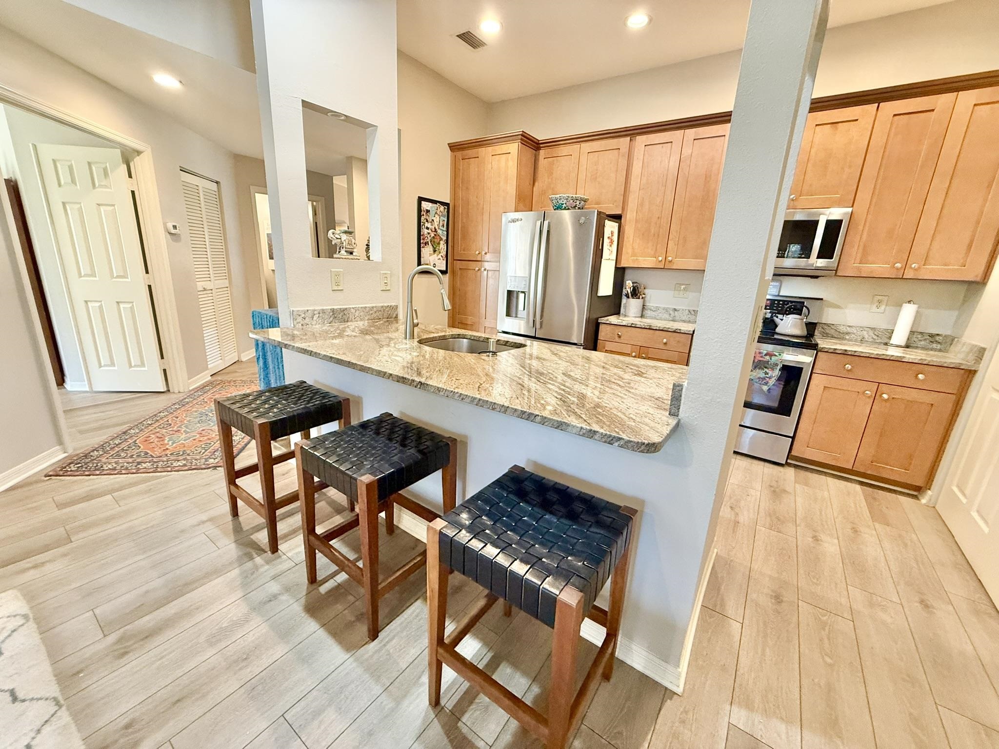 Image 13 of 42 For 27207 Harbour Vista Cir