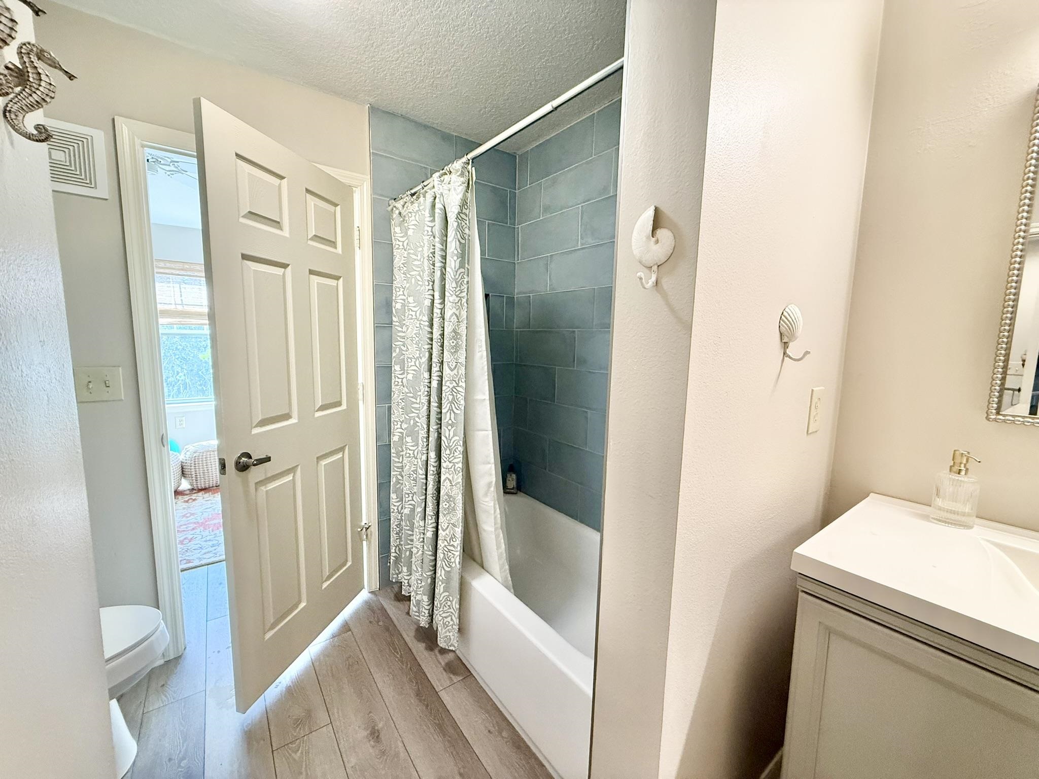 Image 25 of 42 For 27207 Harbour Vista Cir