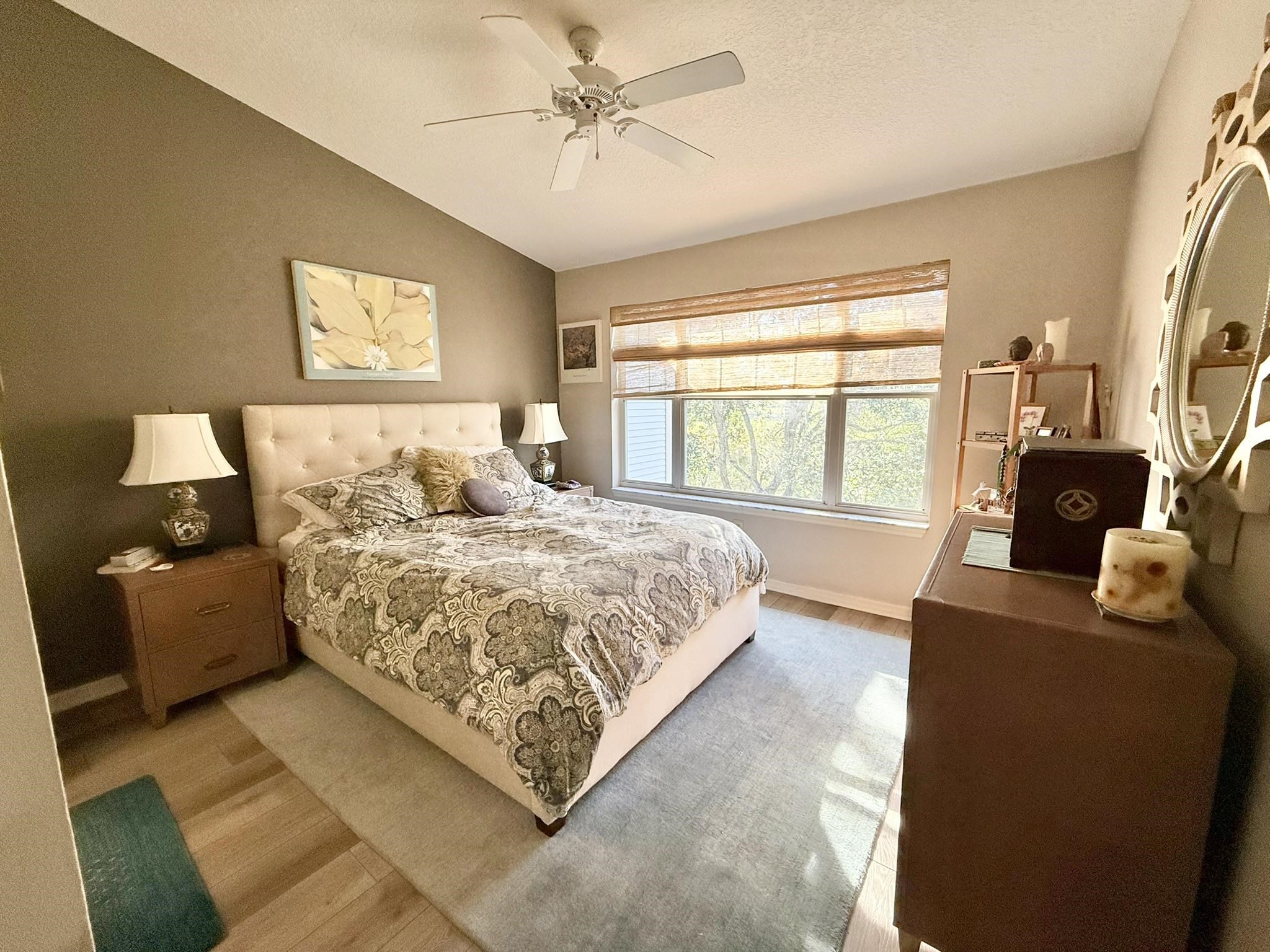 Image 26 of 42 For 27207 Harbour Vista Cir