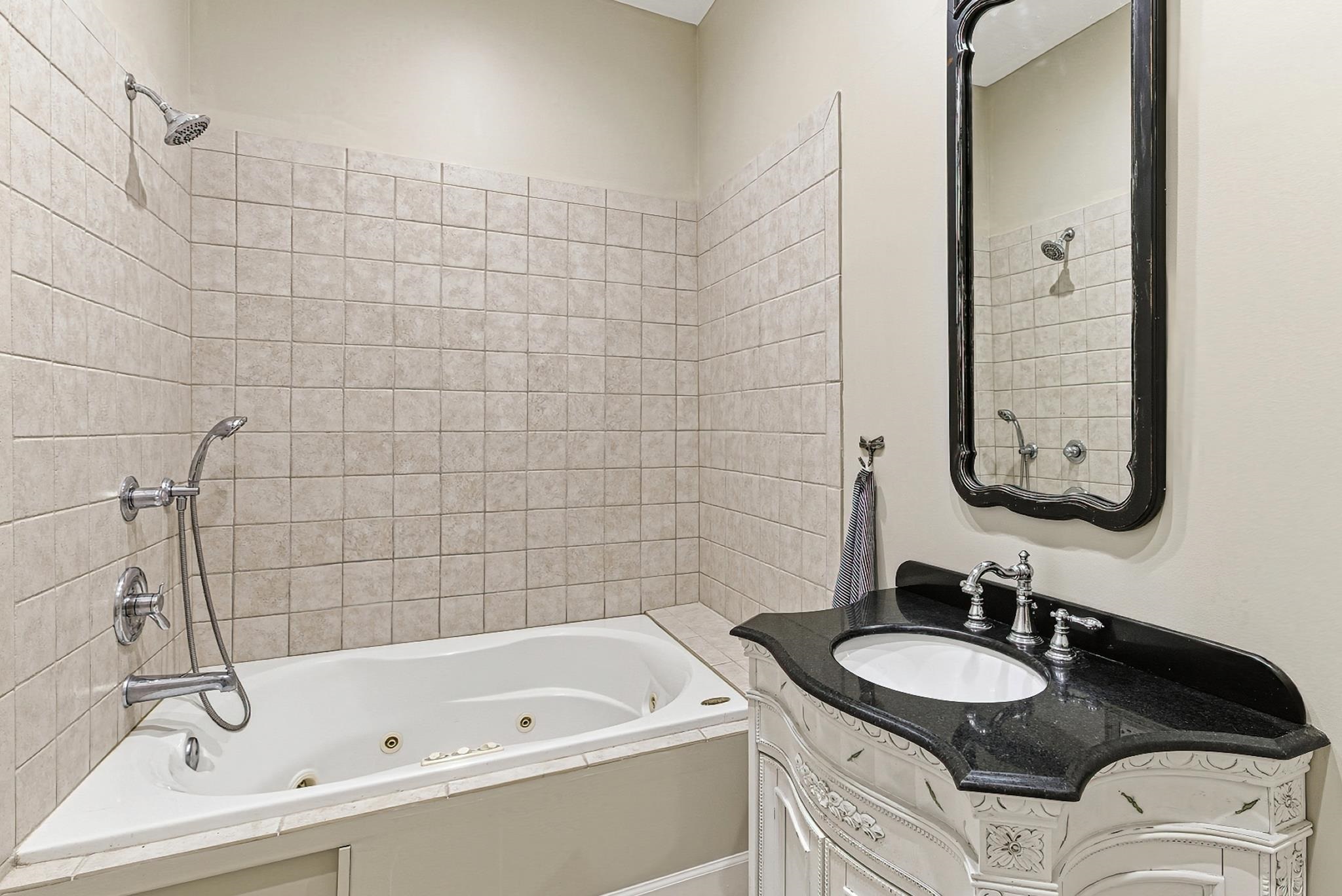 Image 27 of 53 For 60 Osceola St.