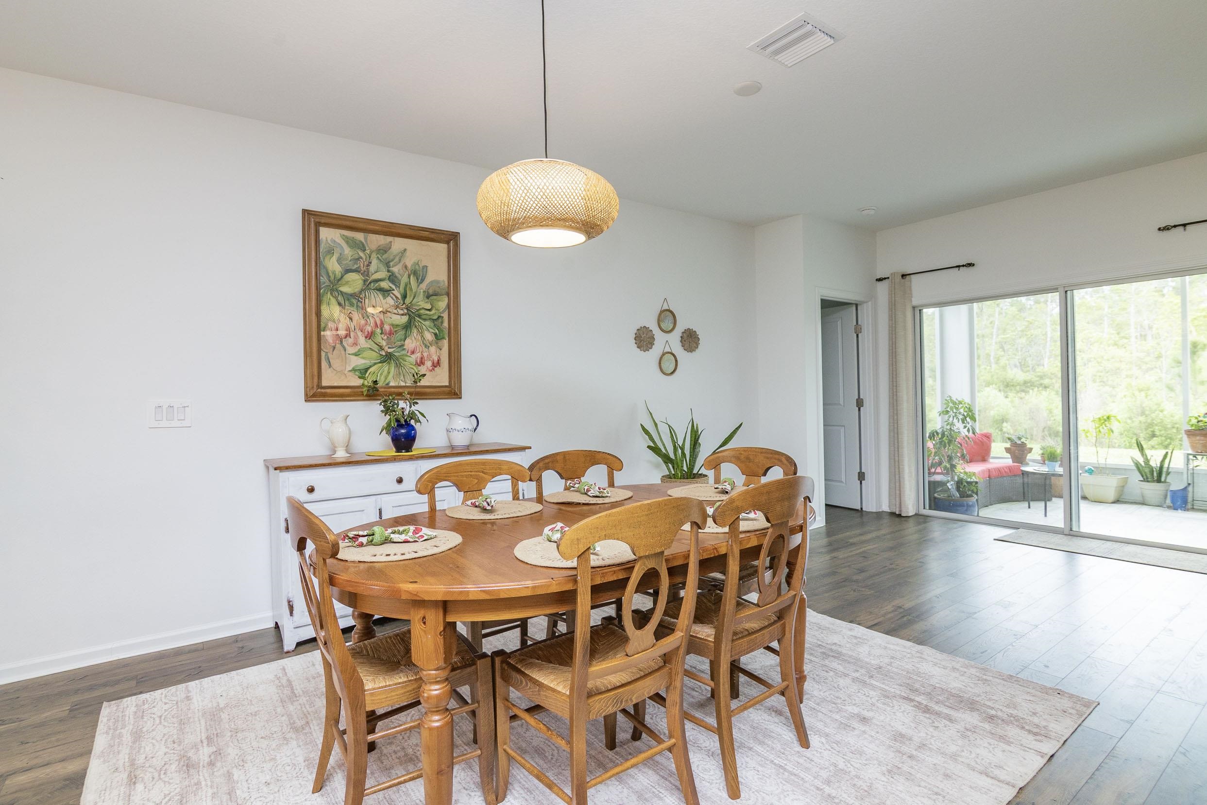 Image 20 of 56 For 62 Reverie Dr N