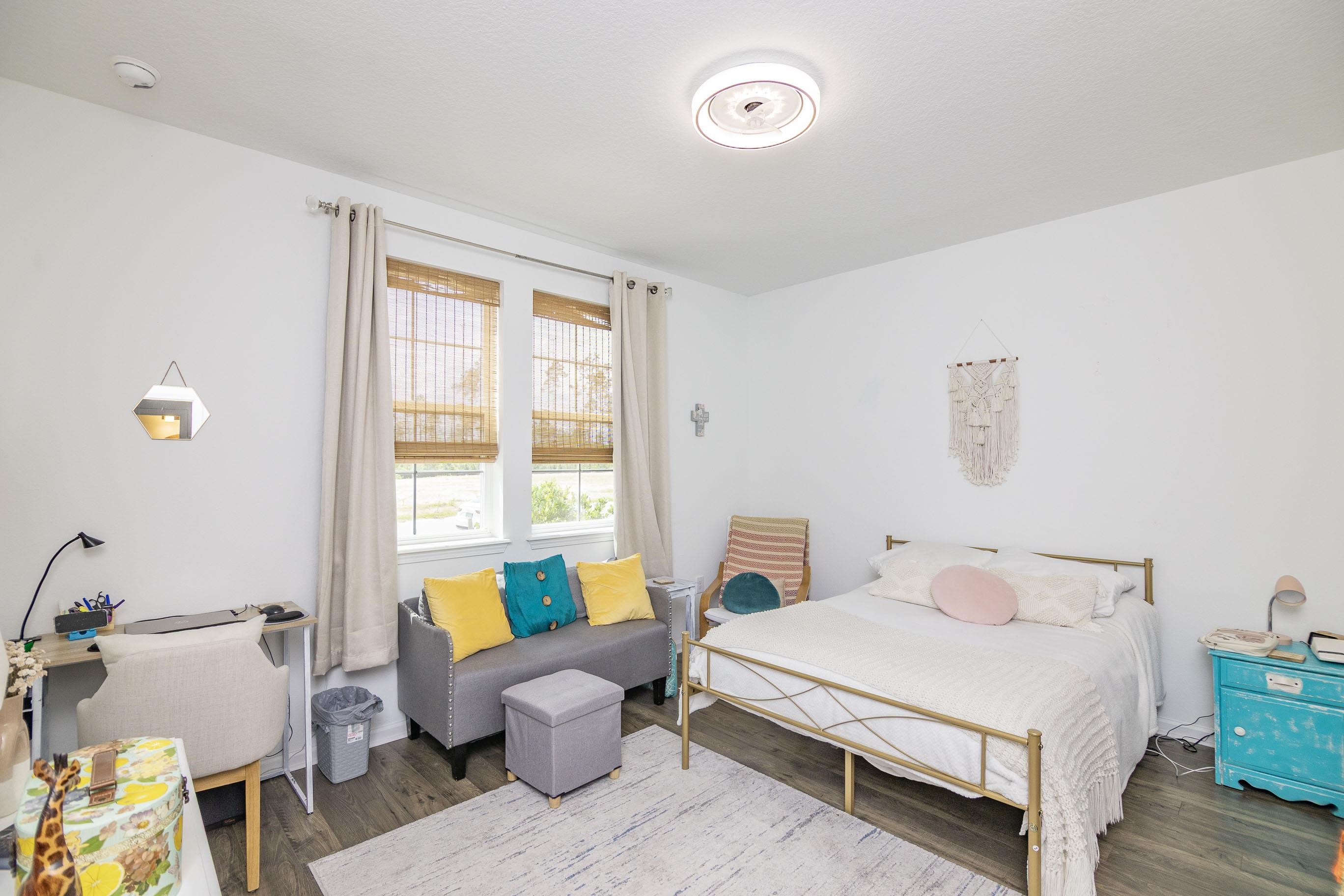 Image 43 of 56 For 62 Reverie Dr N