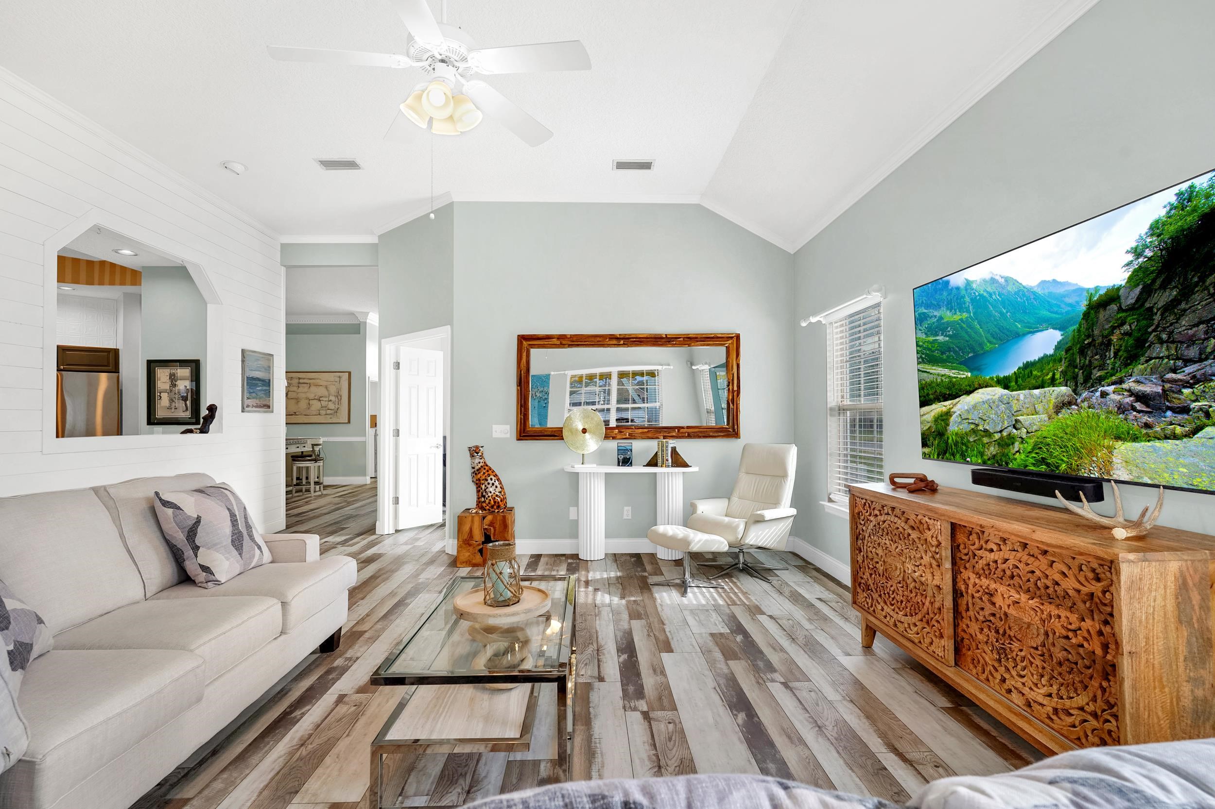 Image 29 of 43 For 507 Lakeway Dr