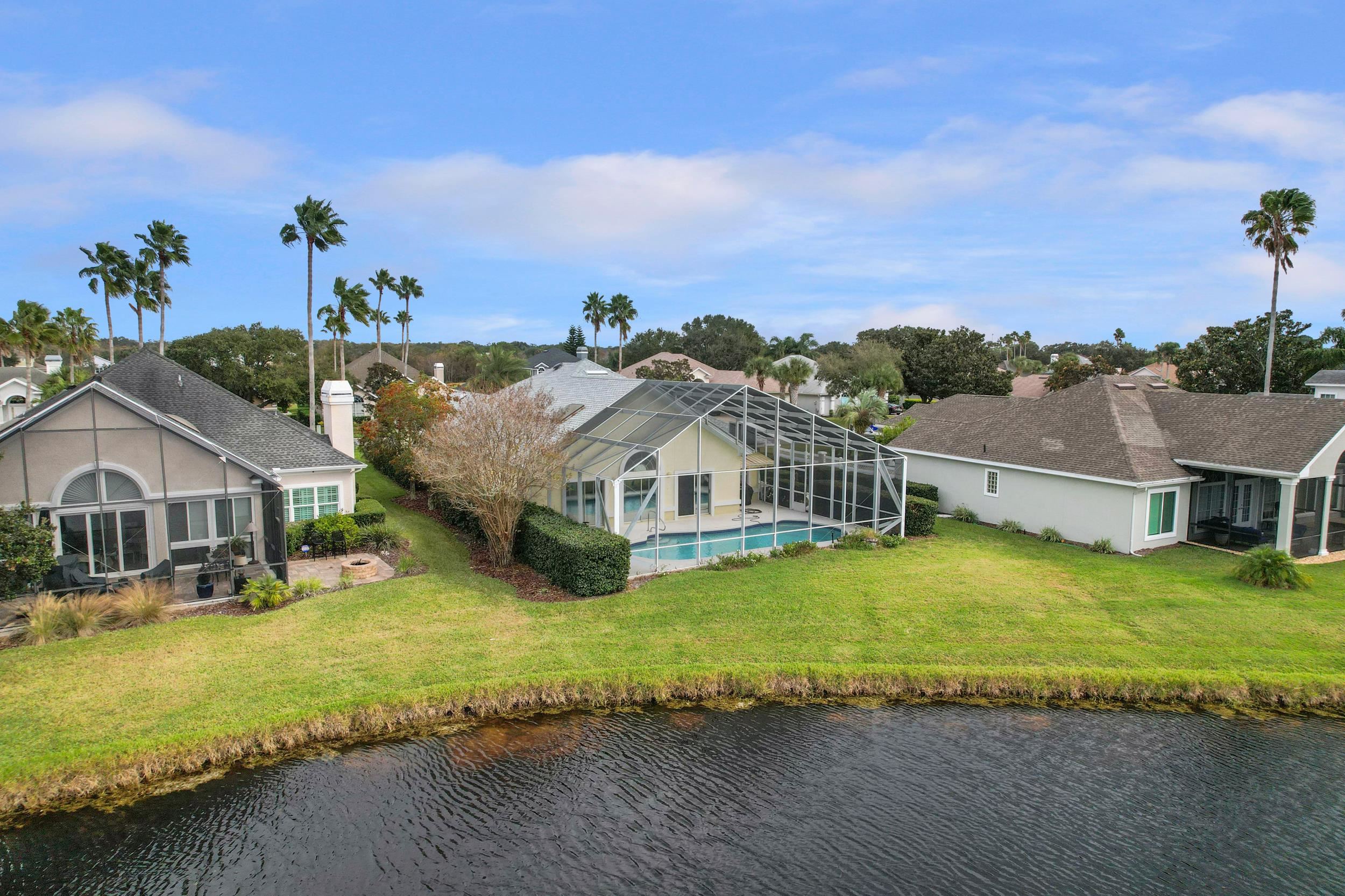 Image 3 of 43 For 507 Lakeway Dr