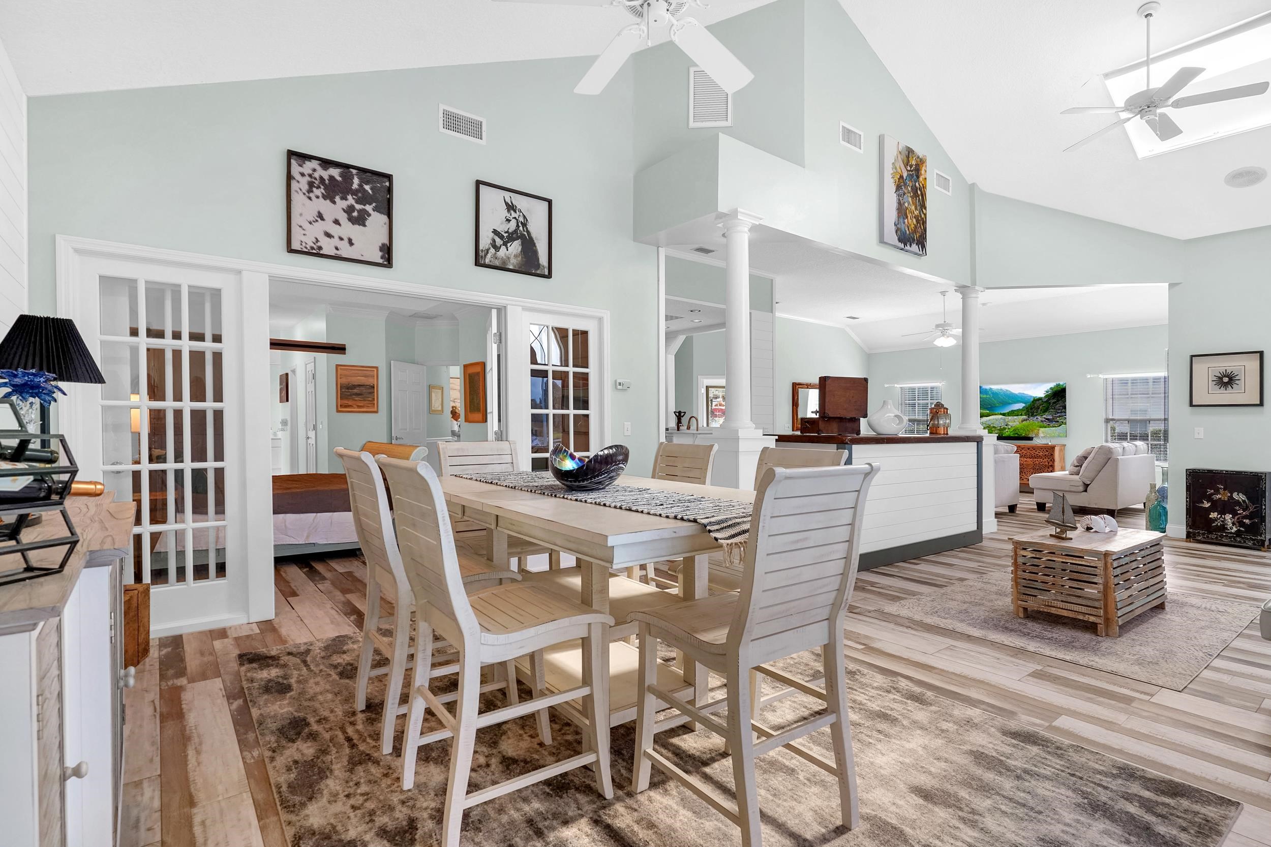 Image 33 of 43 For 507 Lakeway Dr