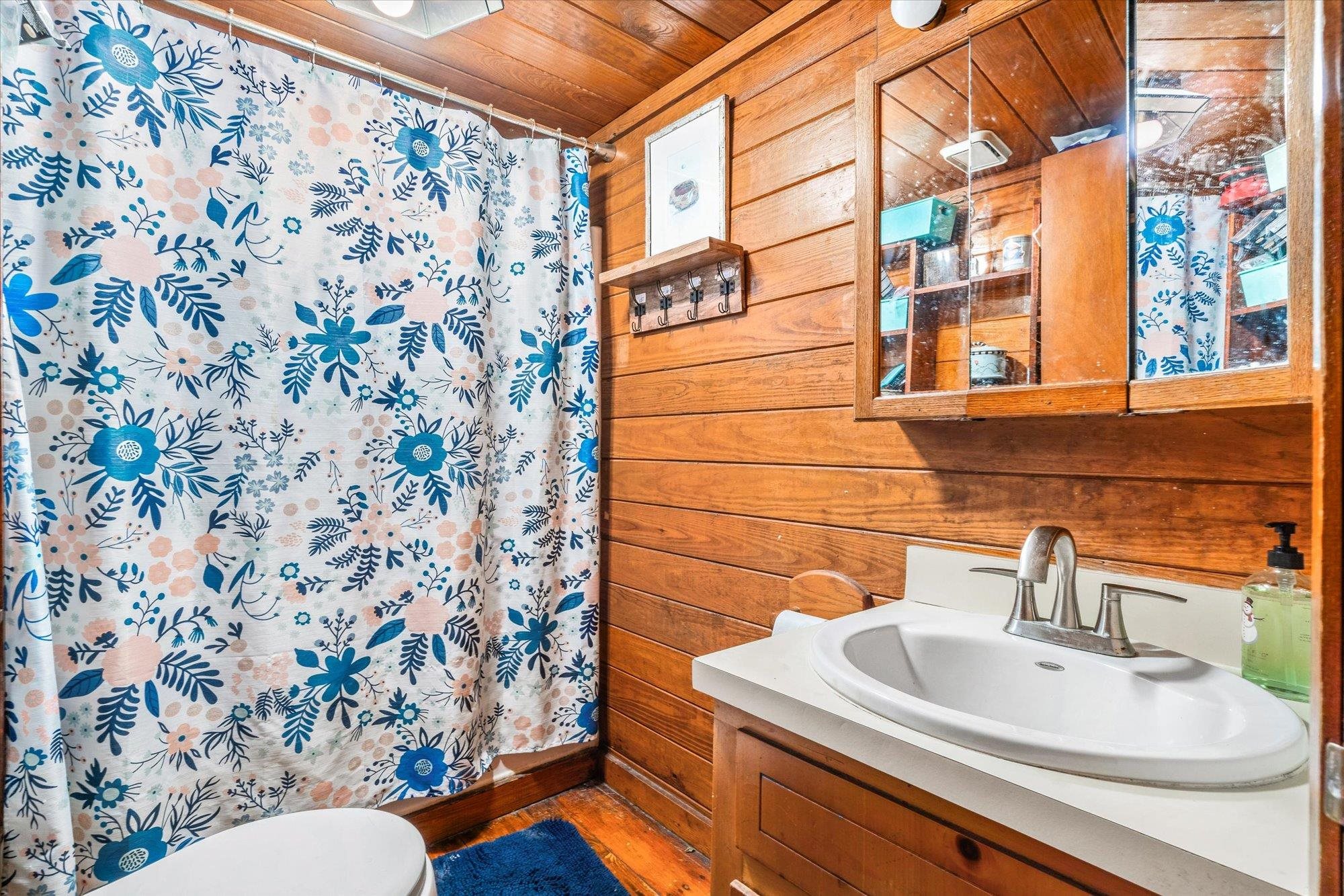 Image 14 of 83 For 5994-1&2 Splendora Ln