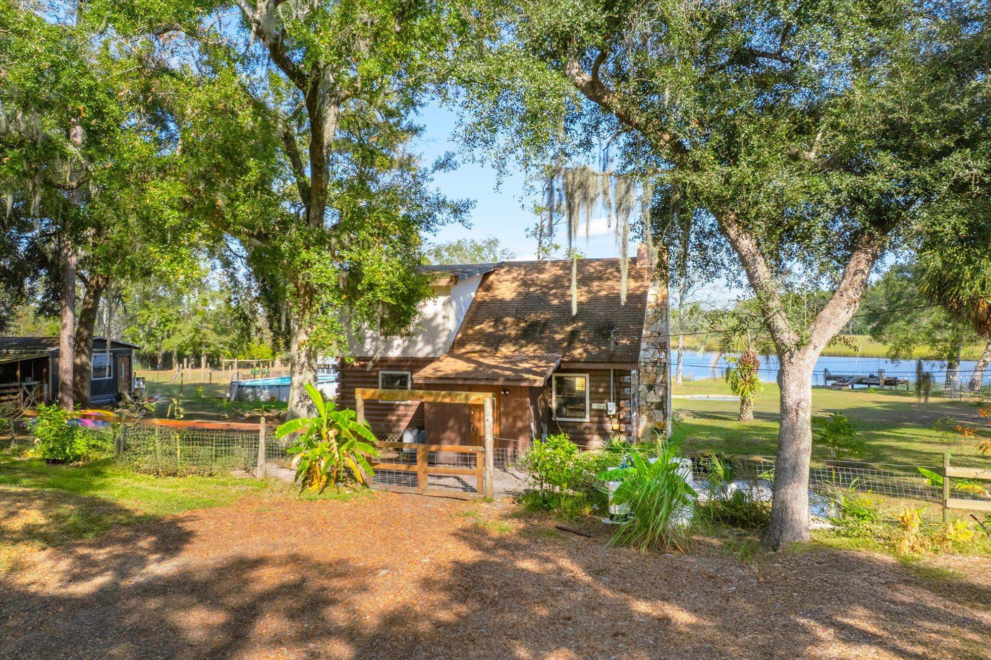 Image 27 of 83 For 5994-1&2 Splendora Ln