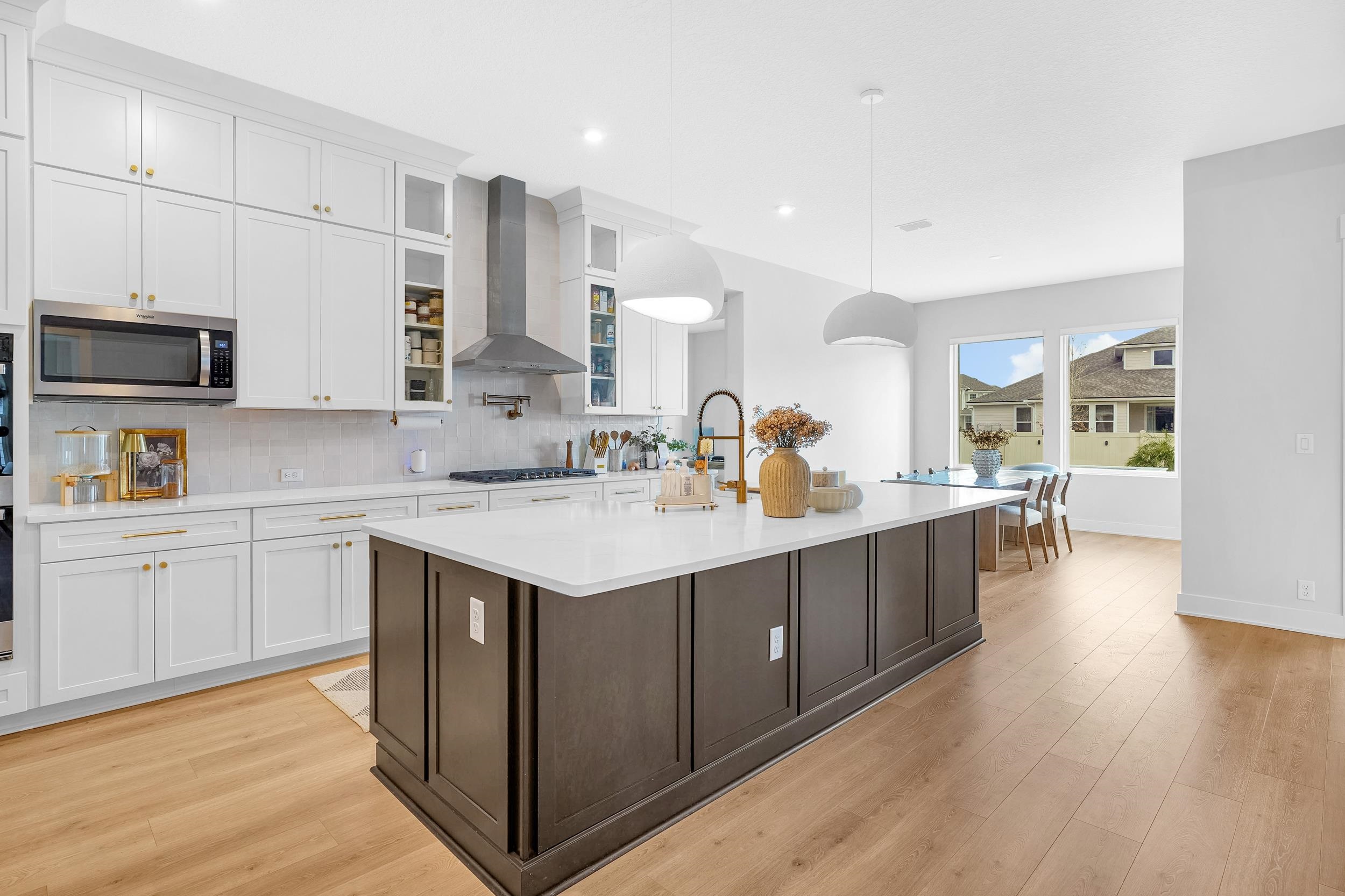 Image 25 of 59 For 64 Oak Cluster Ln