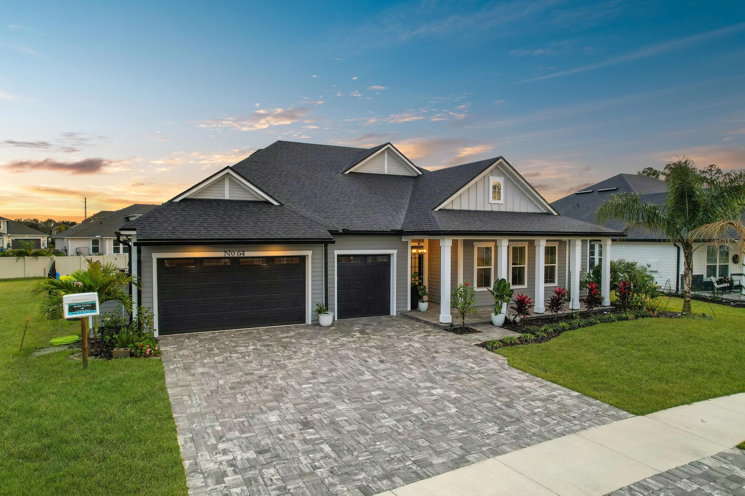 Image 7 of 59 For 64 Oak Cluster Ln