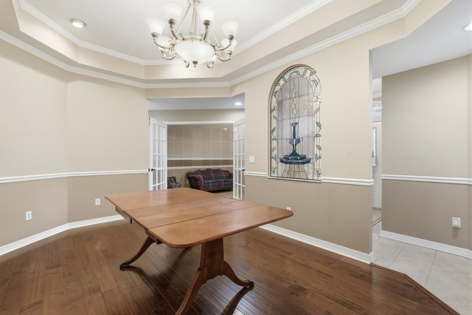 Image 25 of 62 For 241 Crystal Cove Dr