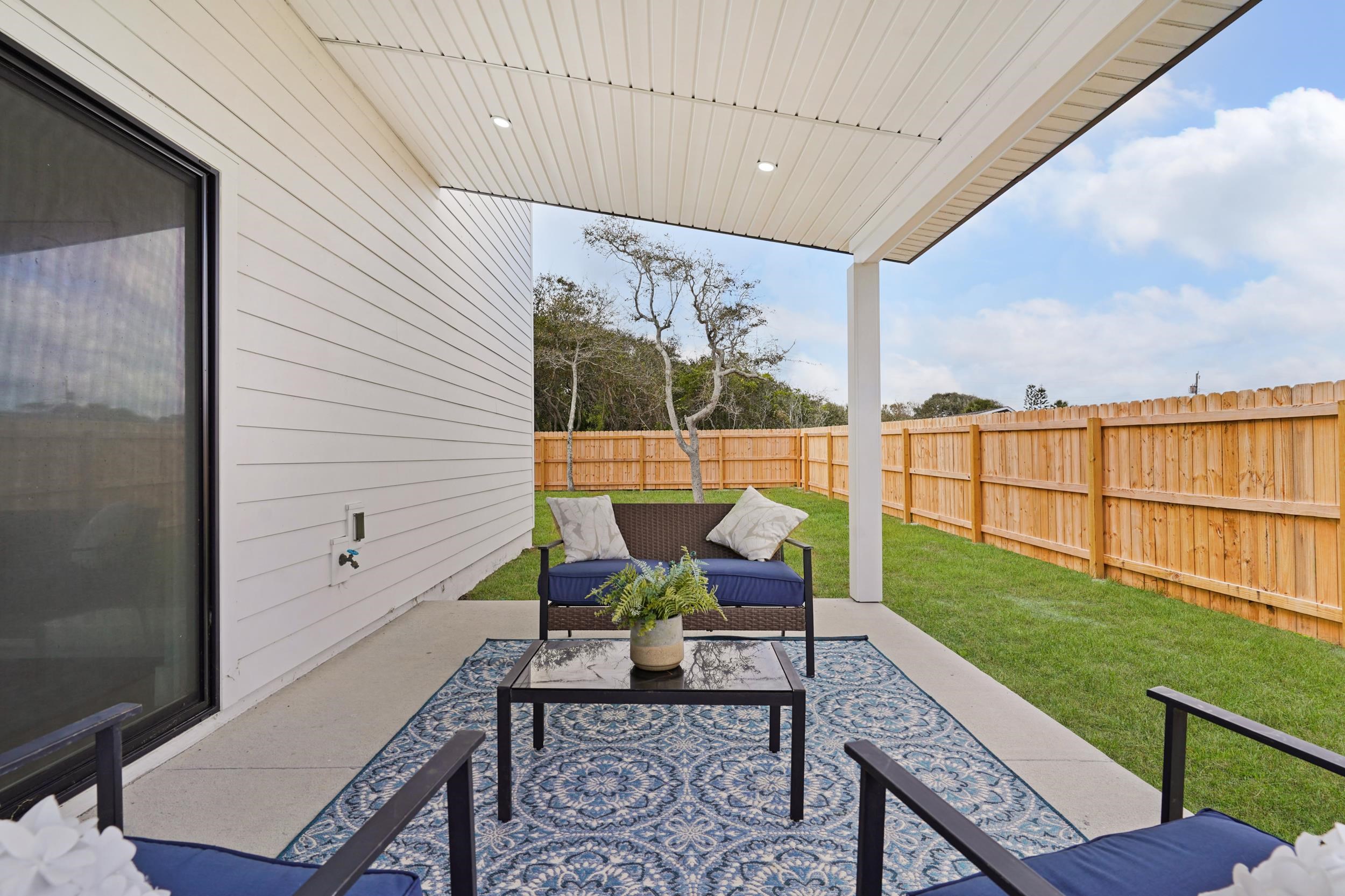 Image 13 of 33 For 7975 A1a South