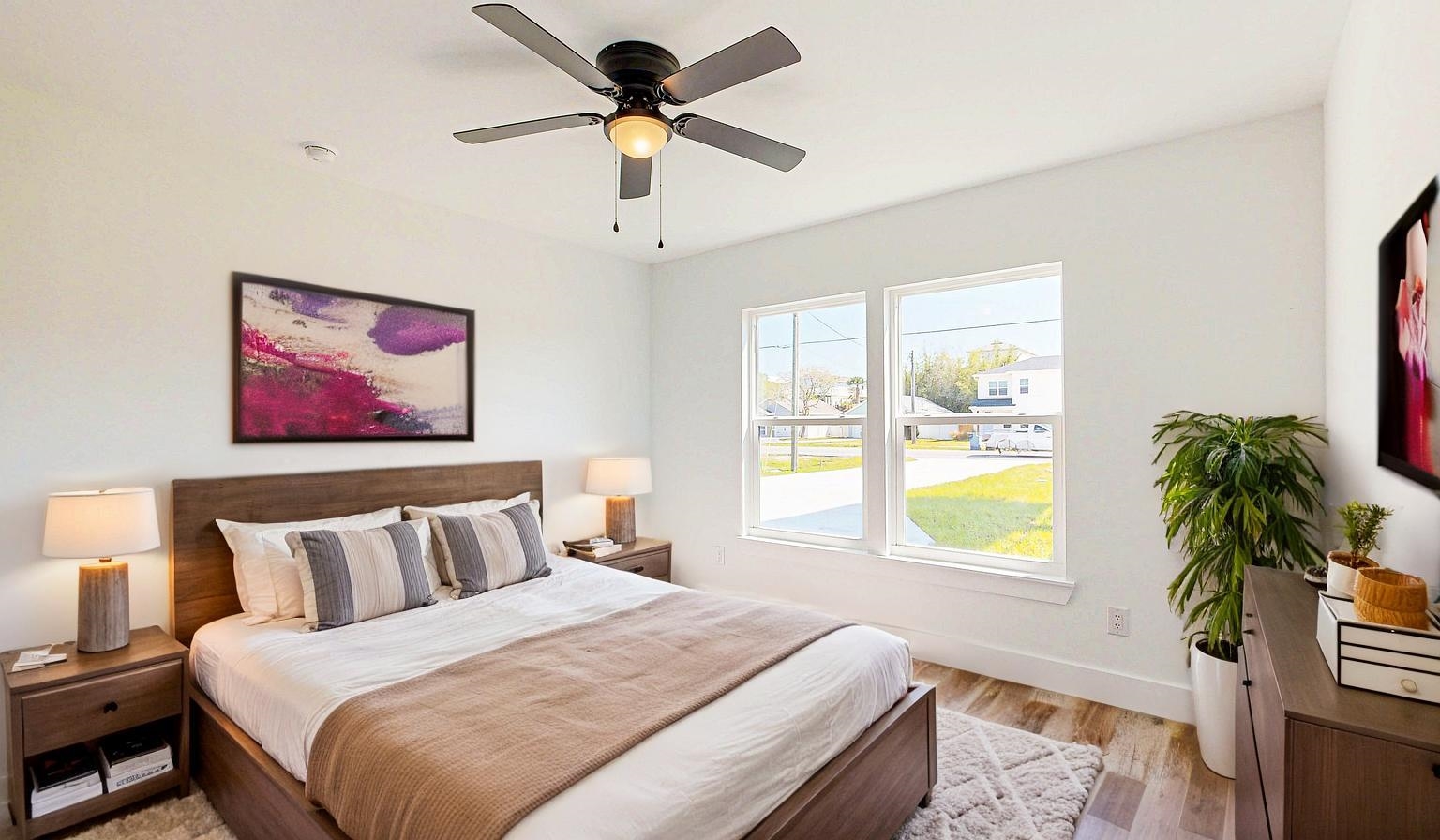 Image 15 of 33 For 7975 A1a South