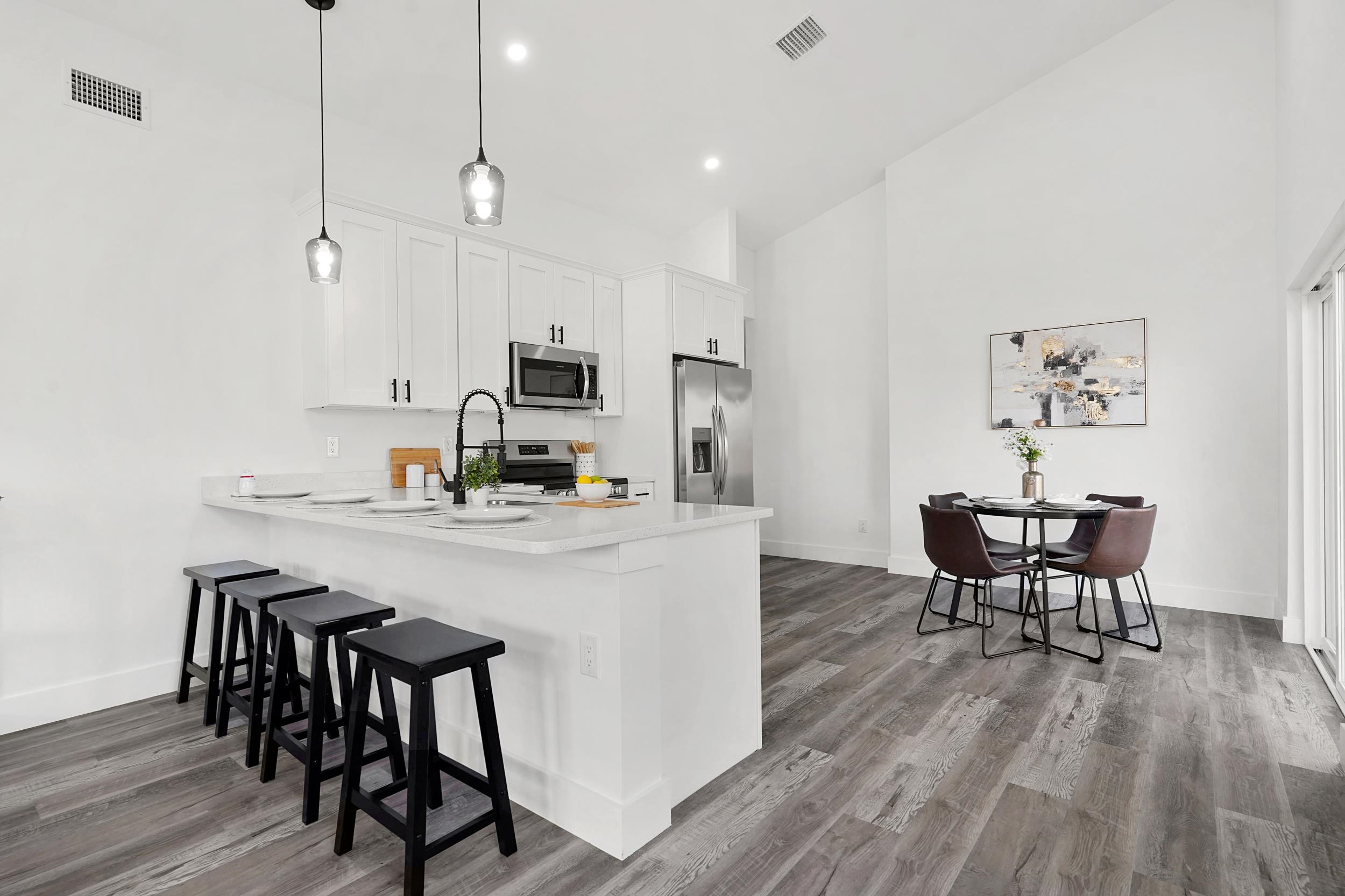 Image 8 of 33 For 7975 A1a South