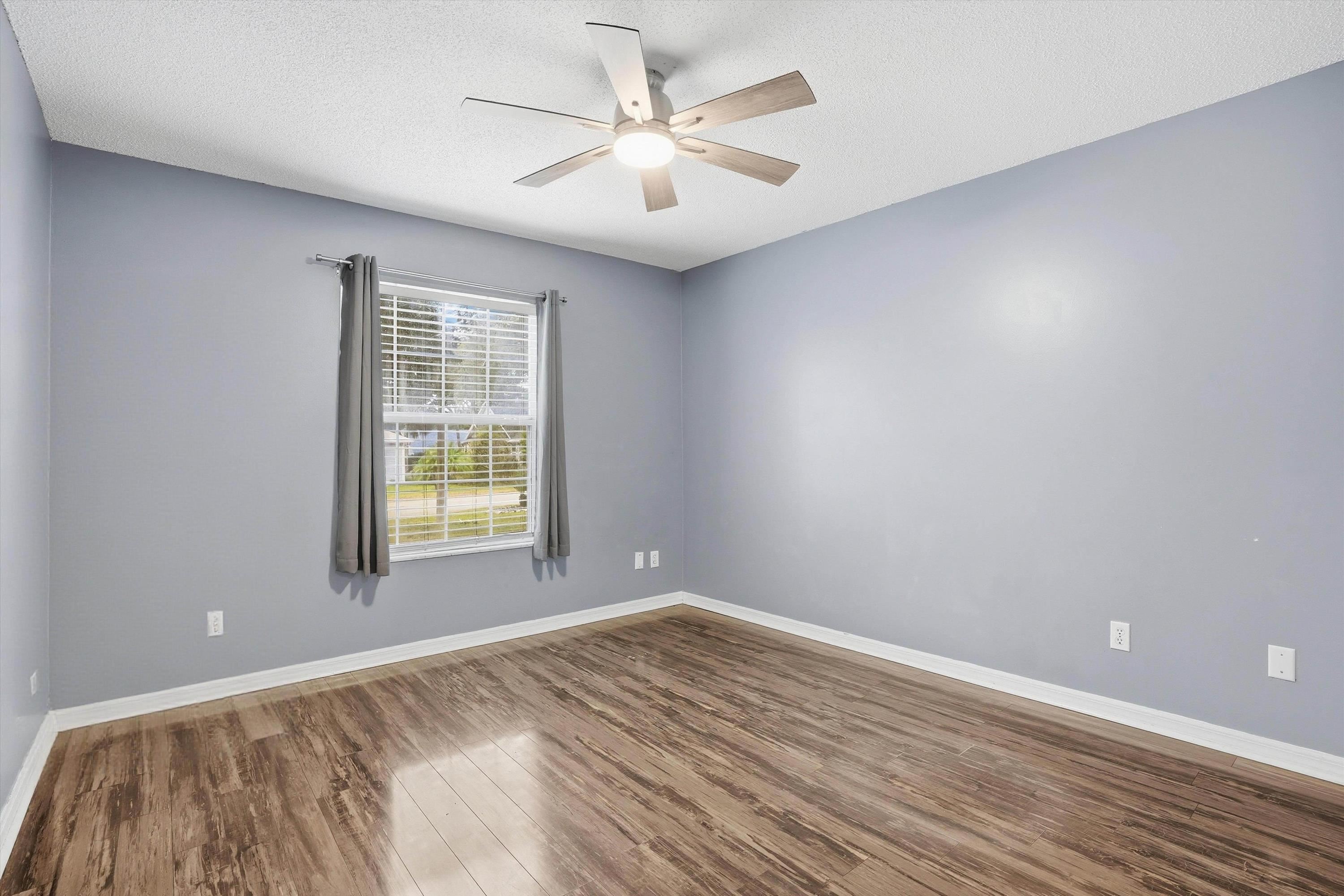 Image 16 of 38 For 48 Lee Dr  