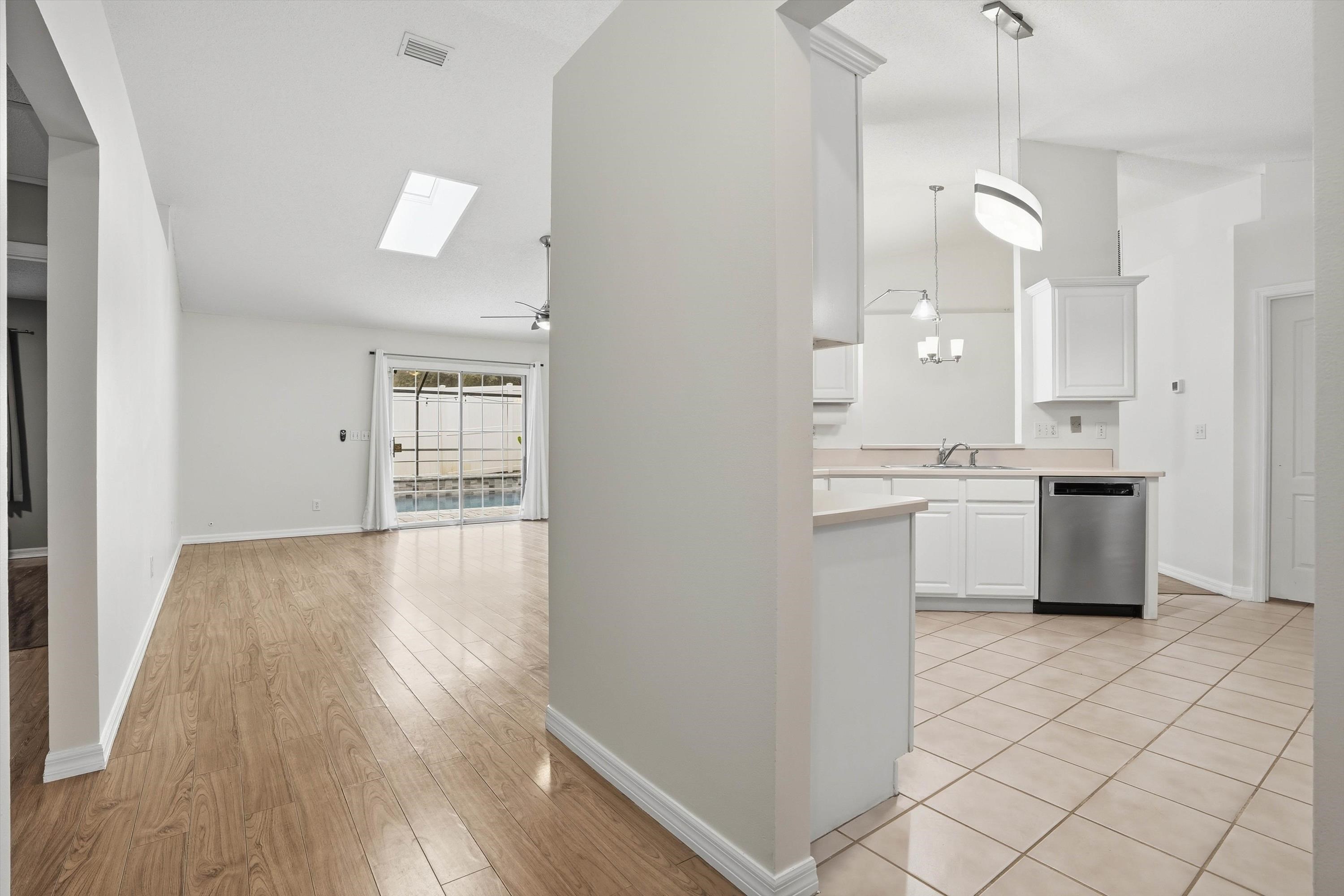 Image 19 of 38 For 48 Lee Dr  