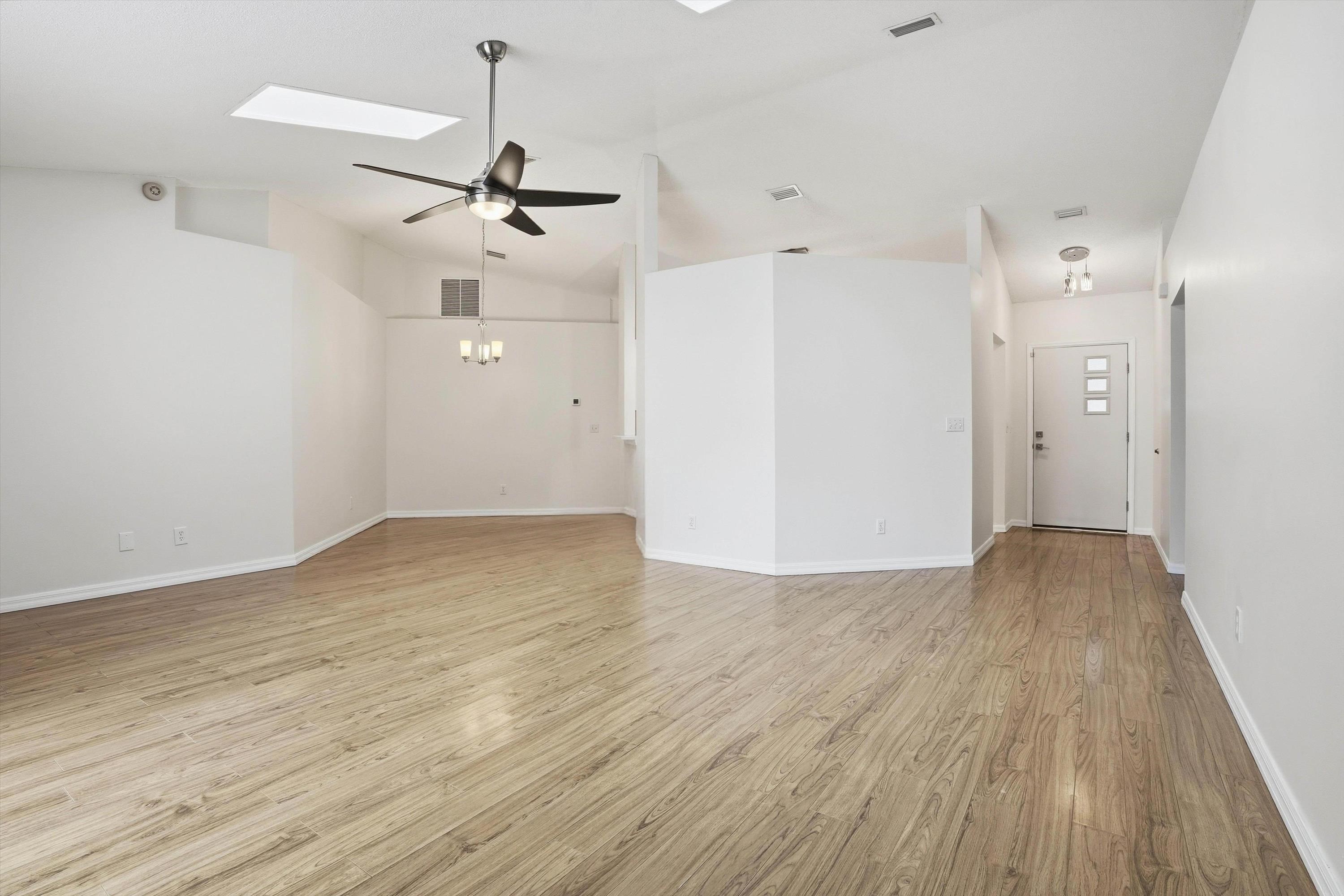 Image 24 of 38 For 48 Lee Dr  