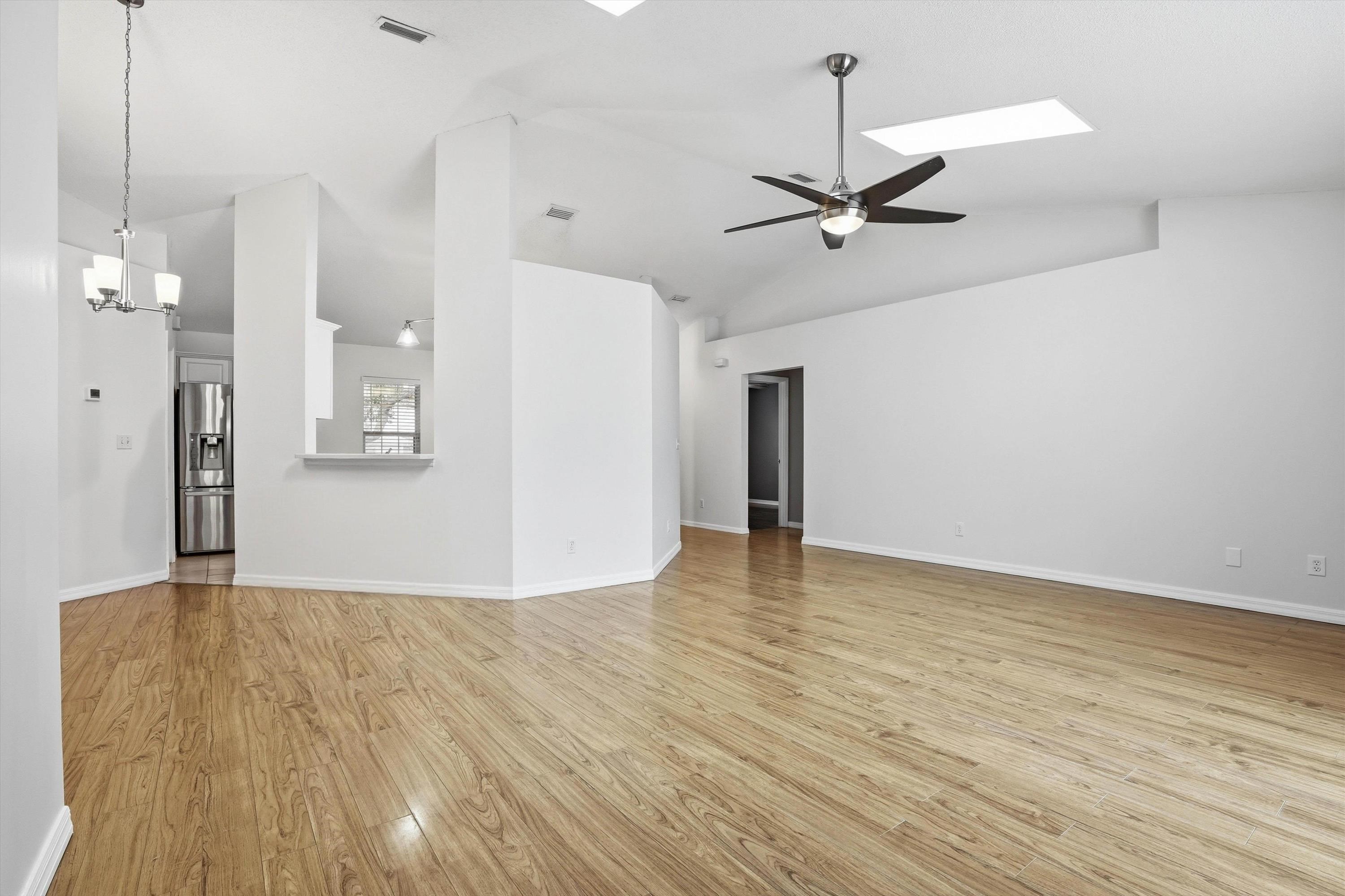 Image 25 of 38 For 48 Lee Dr  