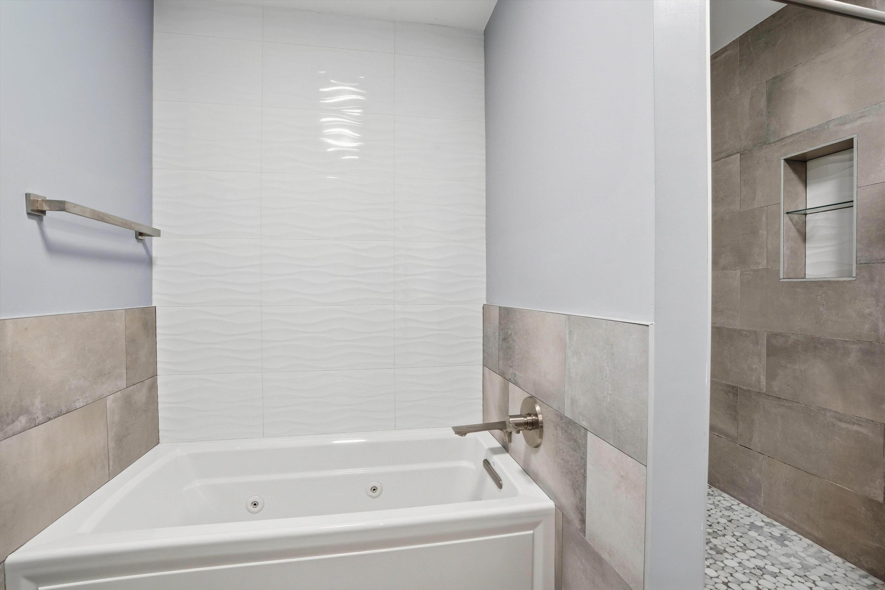 Image 29 of 38 For 48 Lee Dr  