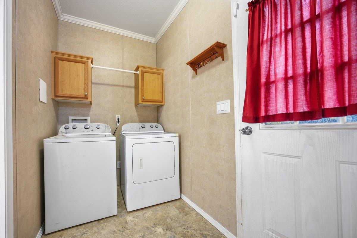 Image 11 of 16 For 4881 Avenue B