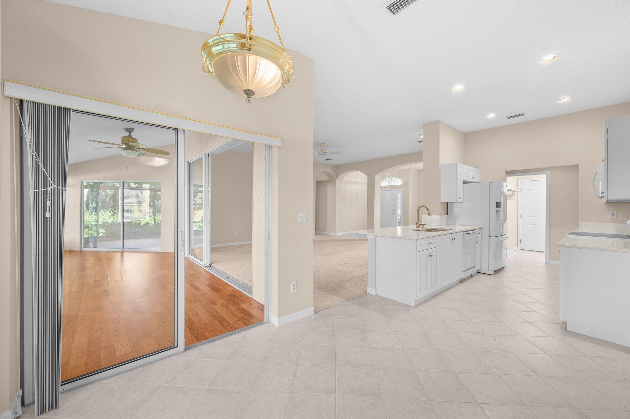 Image 17 of 44 For 284 San Nicolas Way